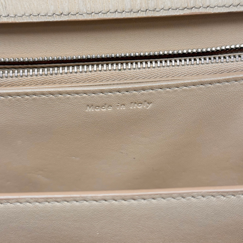 Beige Celine box shoulder bag close-up of interior lining and zipper track