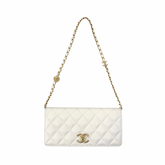 Chanel white quilted caviar camellia chain flap microchipped (pre-owned)