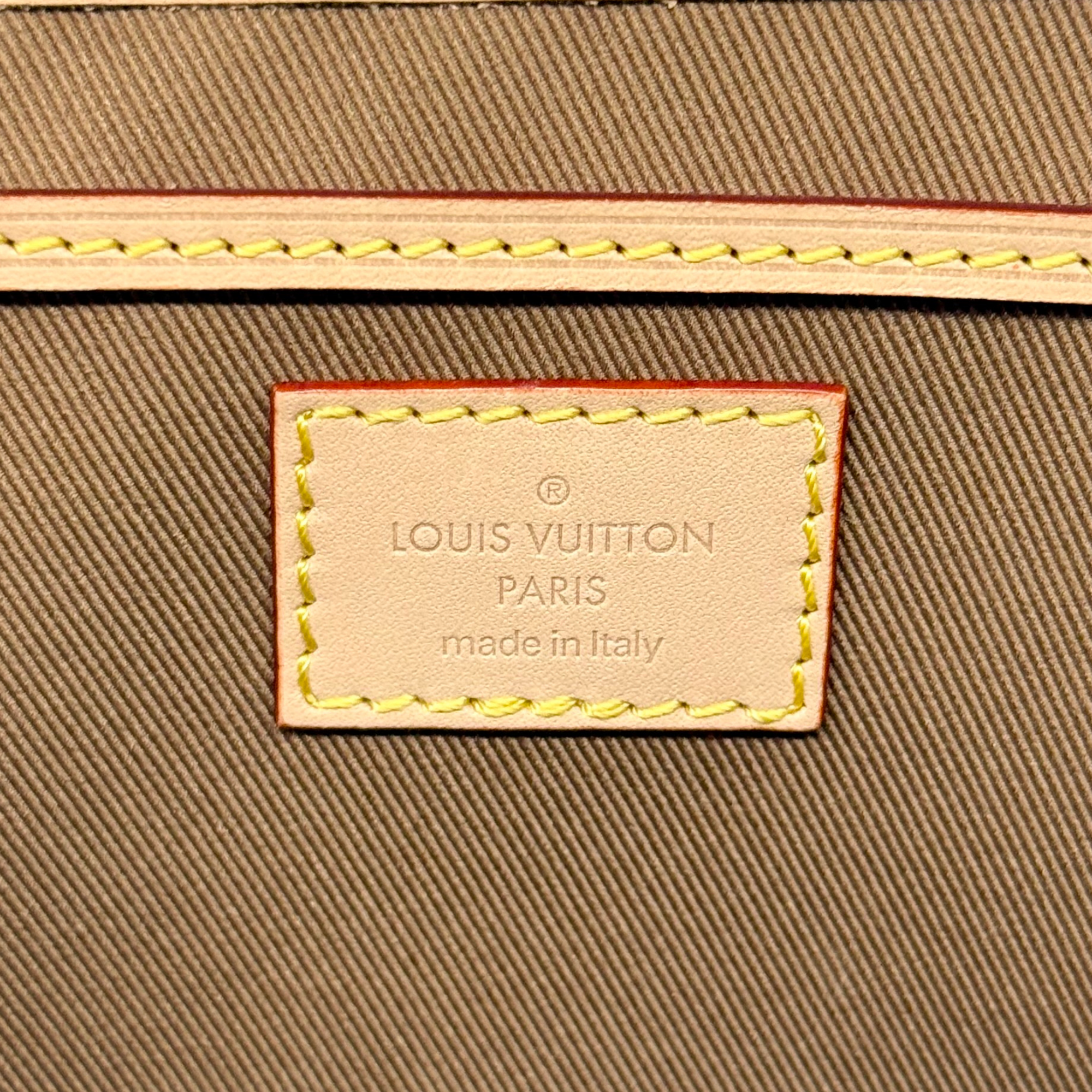Louis Vuitton Monogram Montsouris PM Backpack (pre-owned)