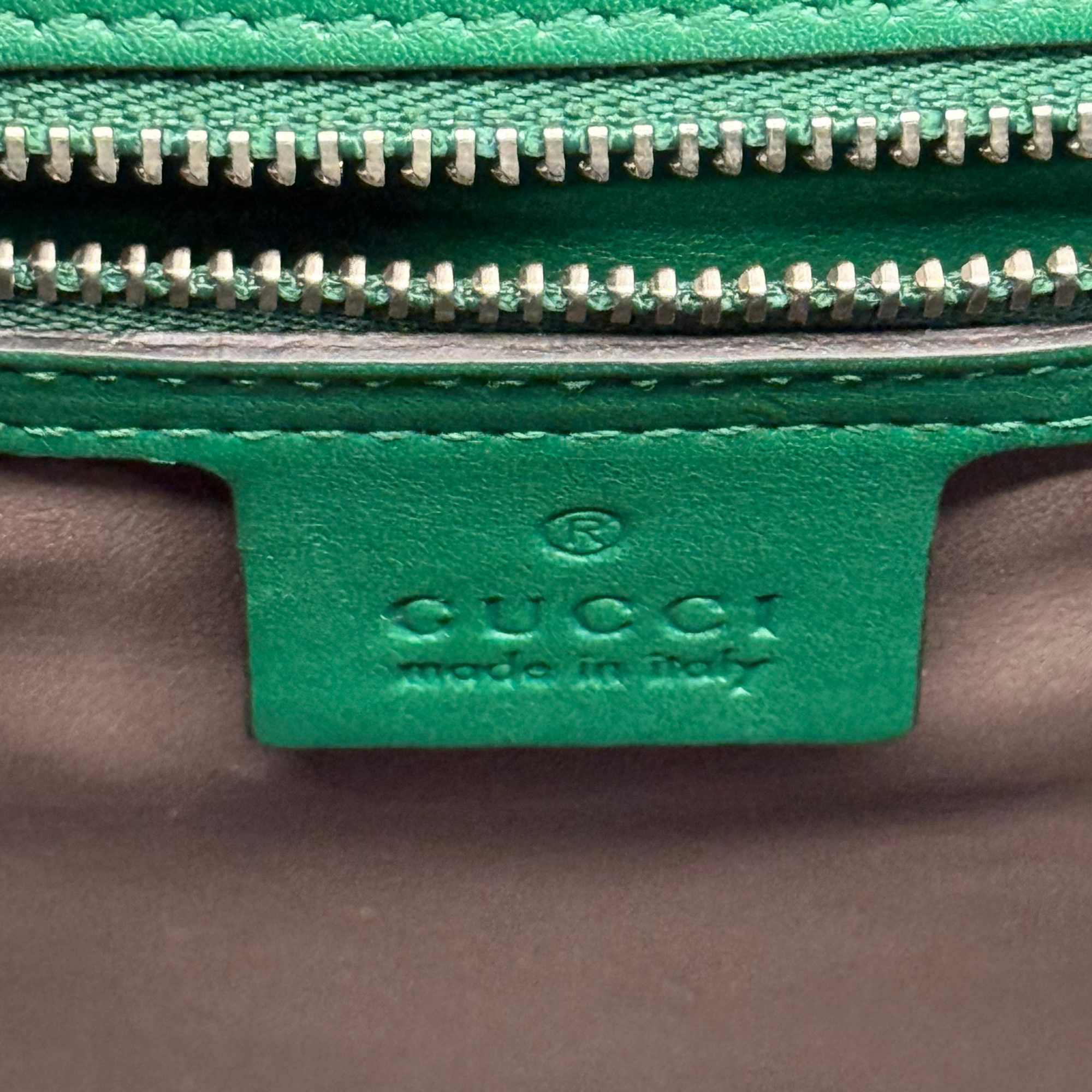 Gucci Green Patent Interlocking G medium crossbody bag (pre-owned)
