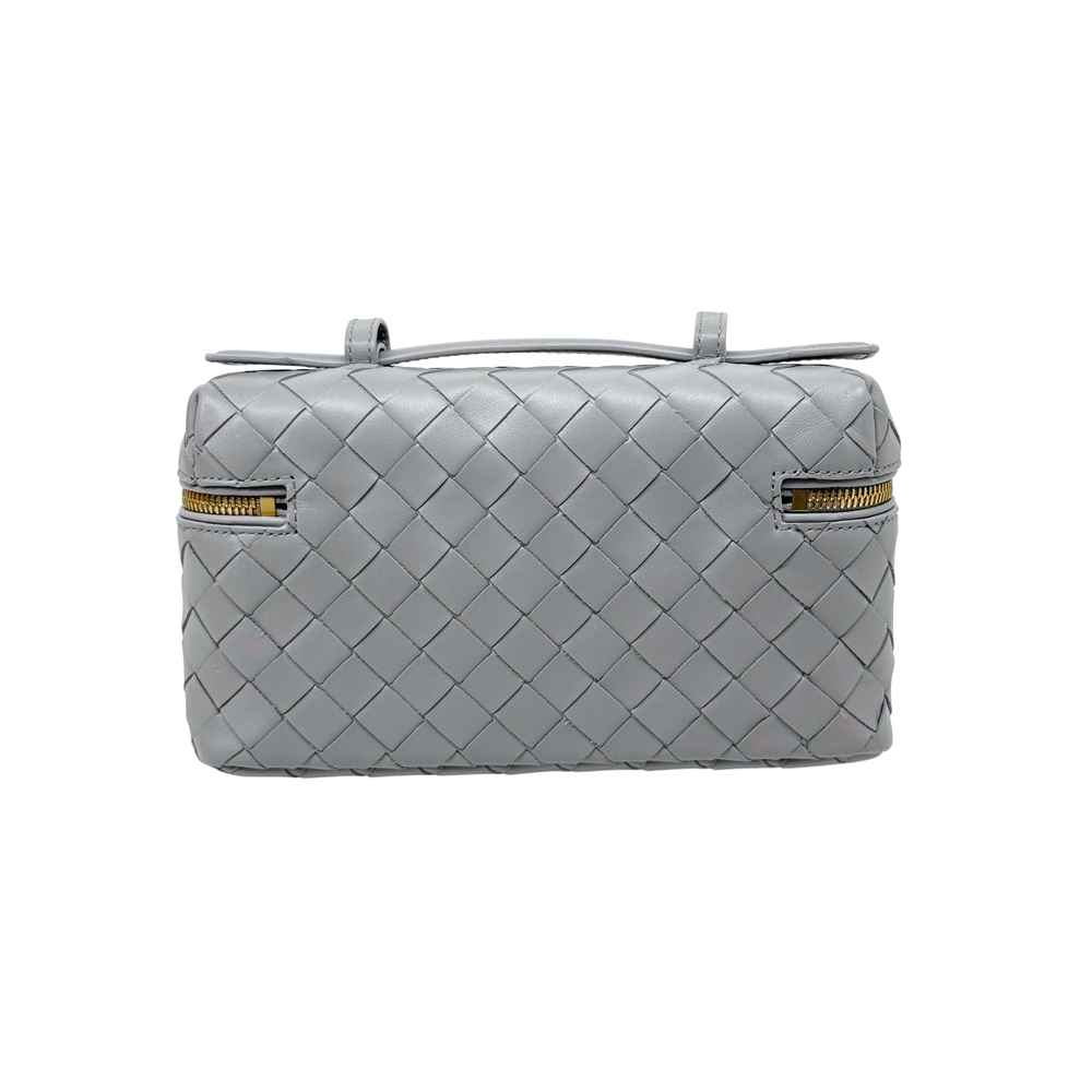 Bottega Veneta quilted leather bag, light gray, gold zip, top handles