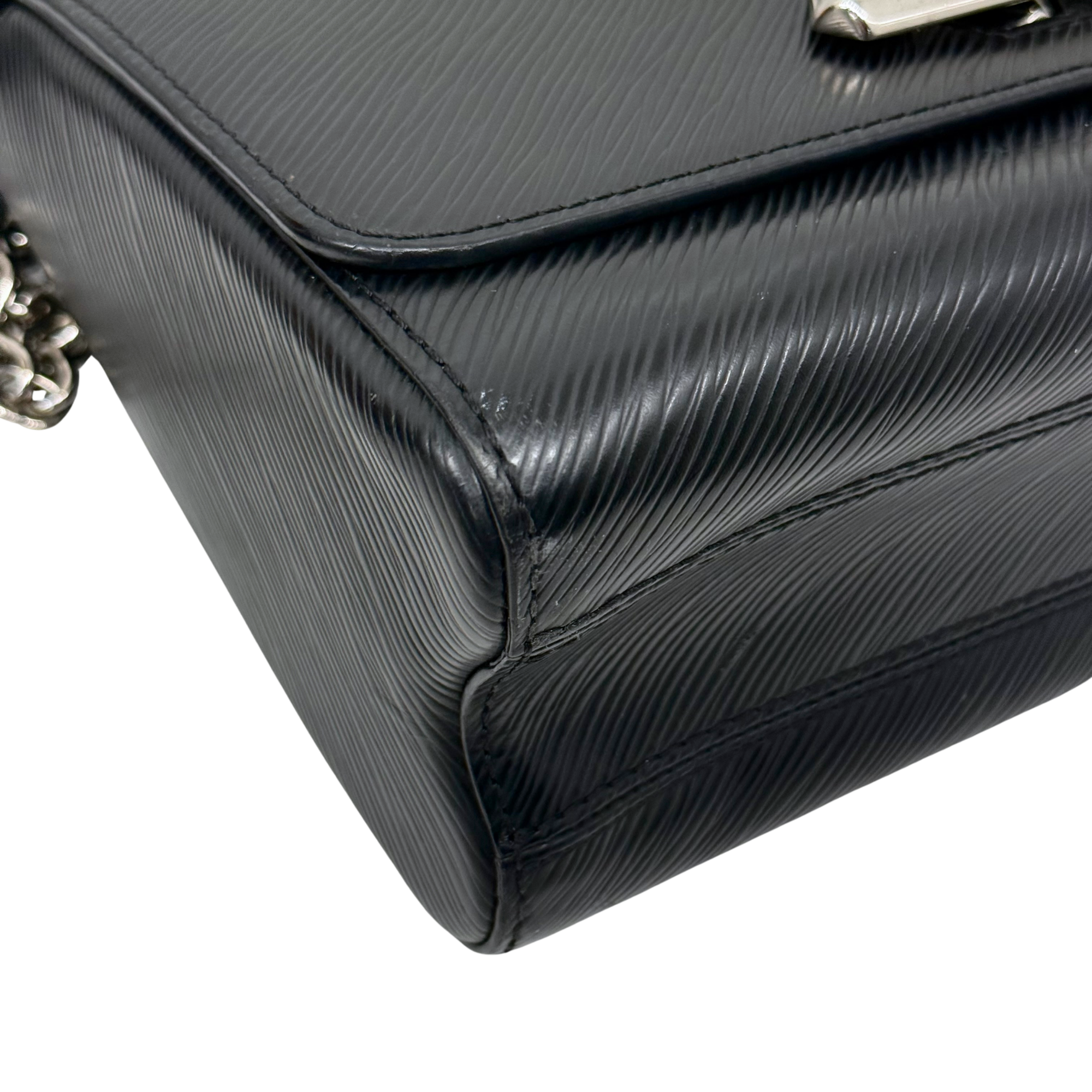 Louis Vuitton Black bag (pre-owned)