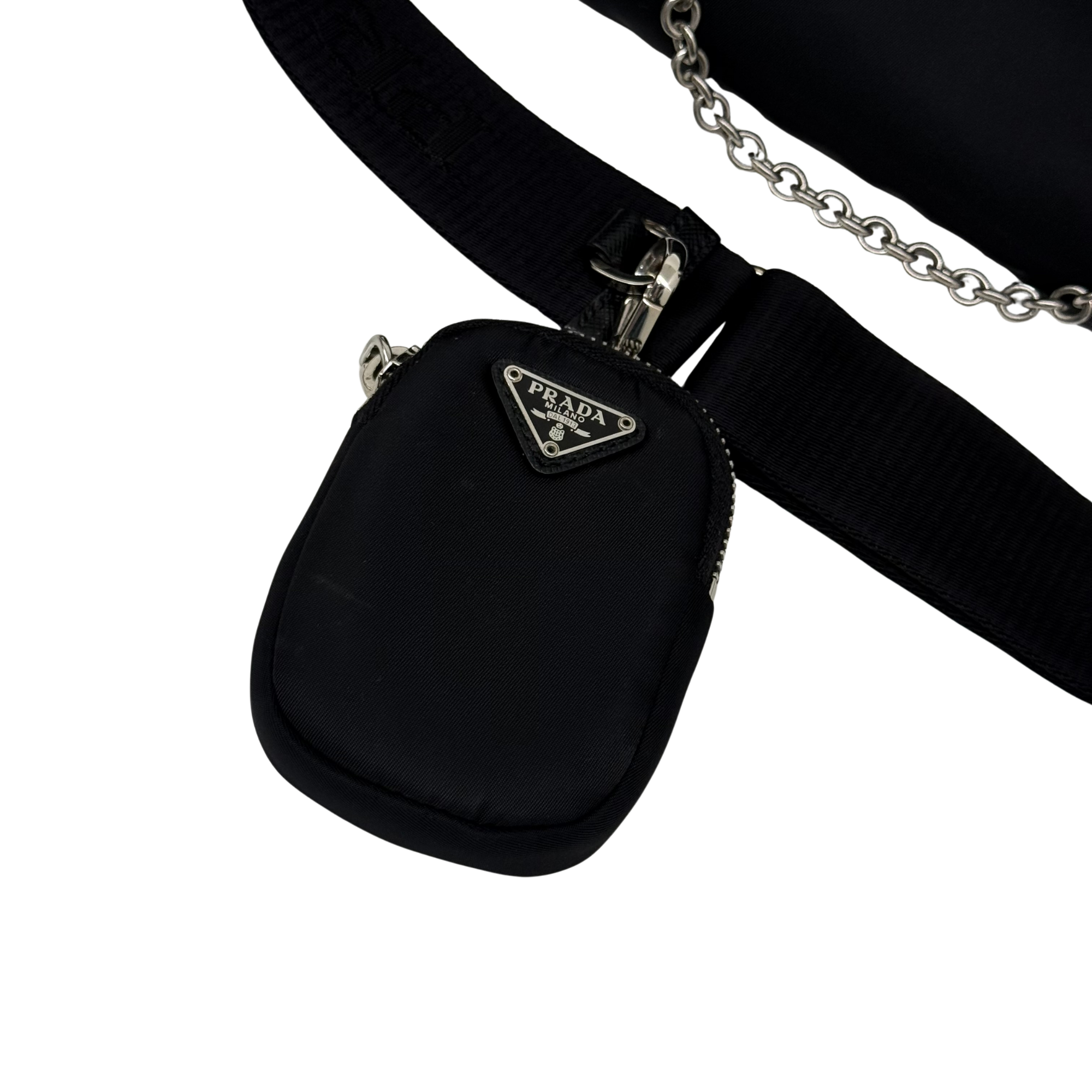Prada black Re-Edition 2005 Shoulder Bag in Re-Nylon (pre-owned)