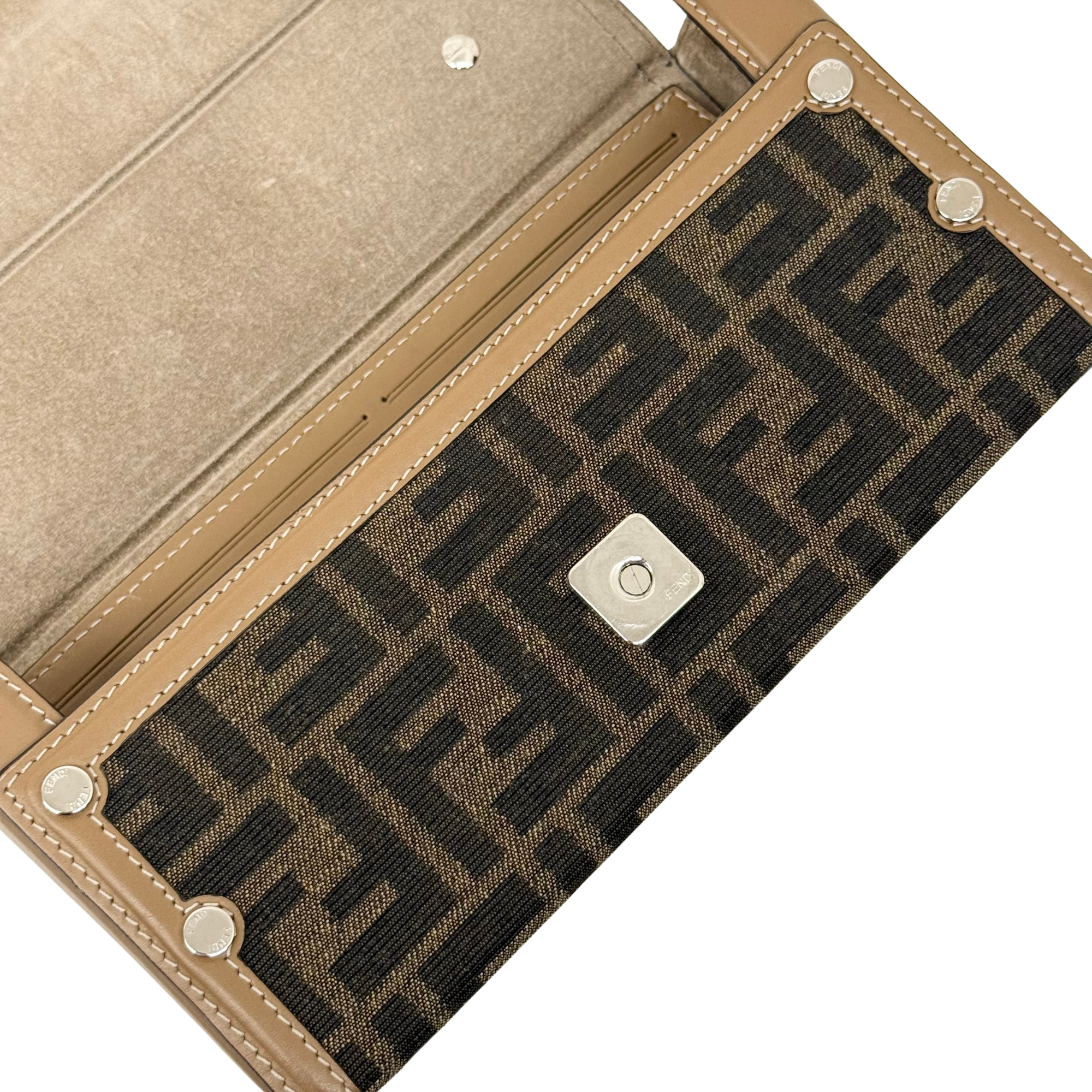 Fendi Baguette Soft Trunk Tobacco Zucca Canvas and Leather Bag (pre-owned)