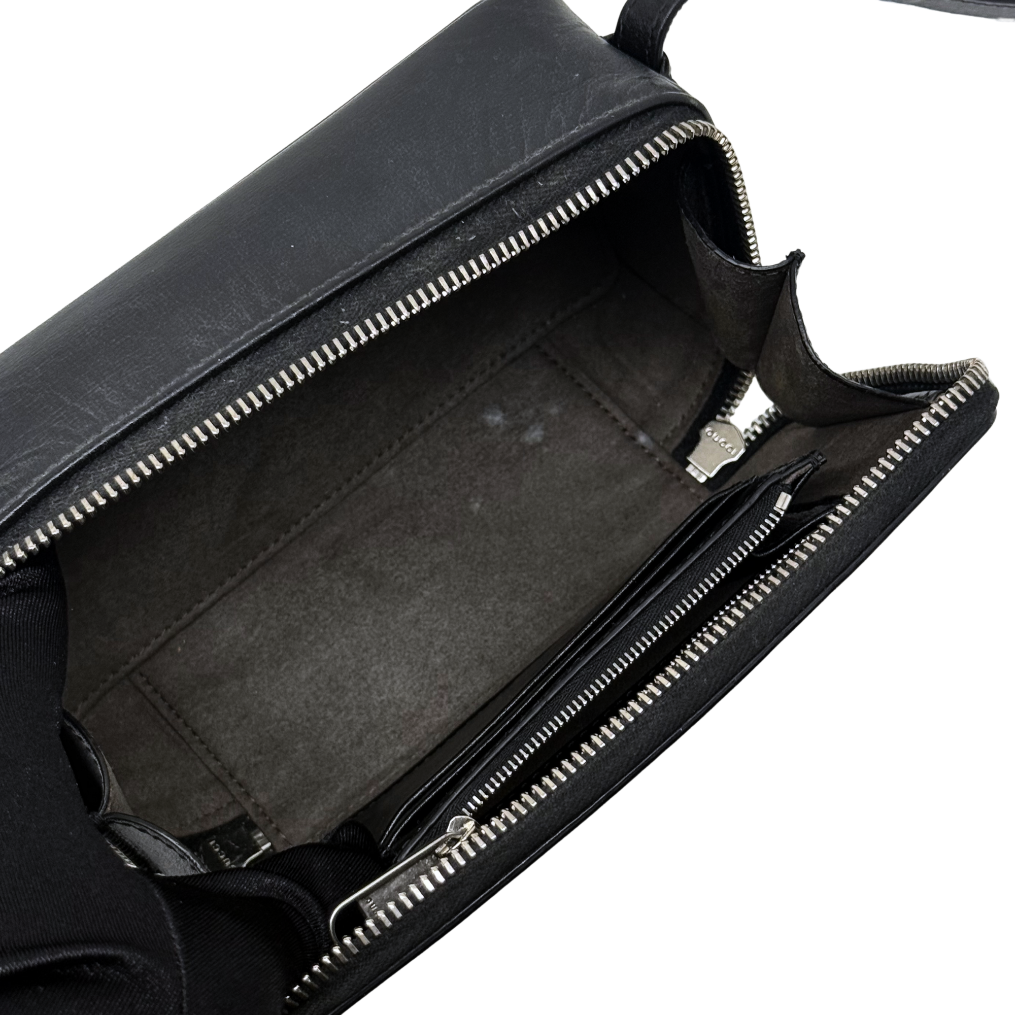 Gucci small crossbody bag, open zip top, black leather with fabric lining