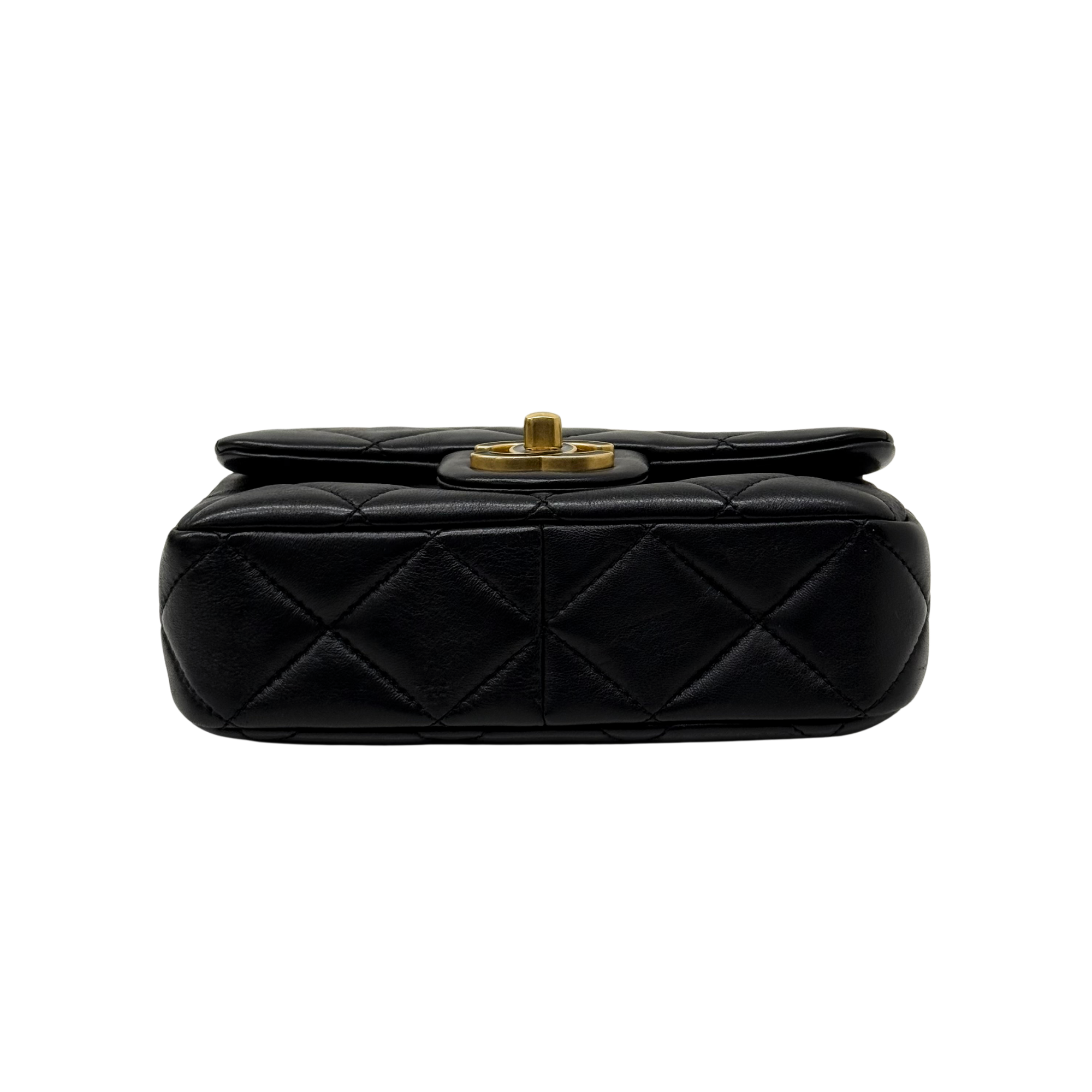 Pre-owned Chanel quilted mini shoulder bag with gold chain strap, black