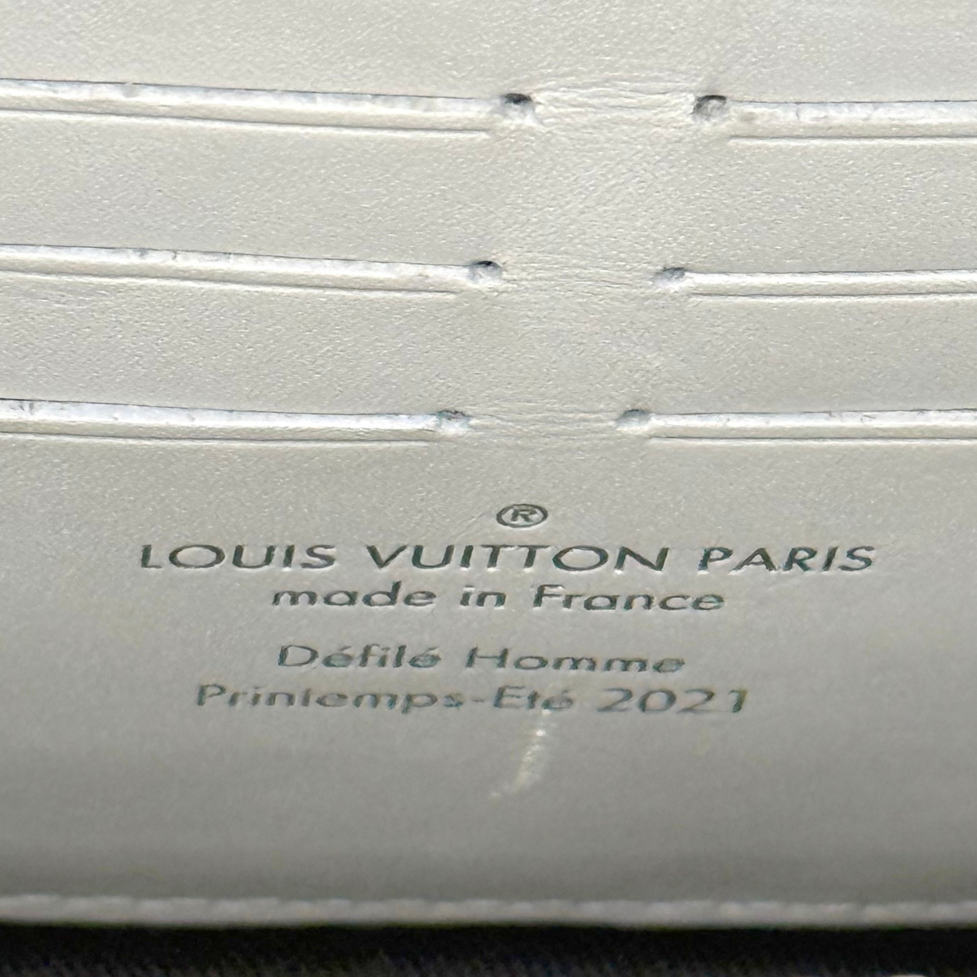 Louis Vuitton Soft Trunk LV Friends White Monogram Taurillon Leather Wallet (pre-owned)