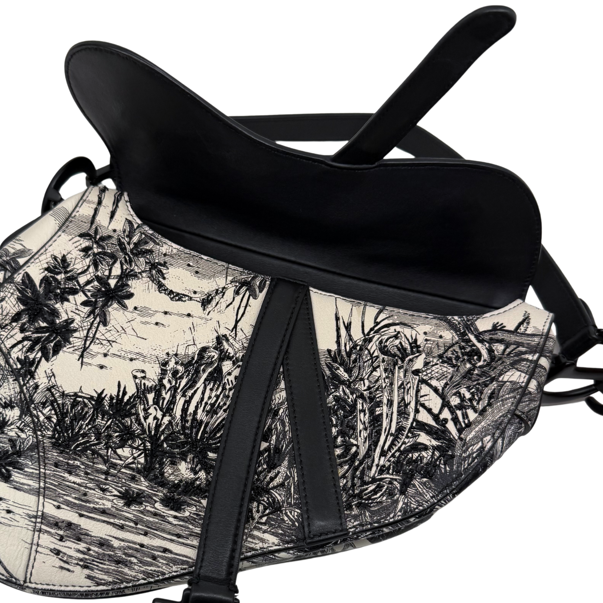 Christian Dior Calfskin Embroidered Palm Tree Toile De Jouy Saddle Bag White Black (pre-owned)