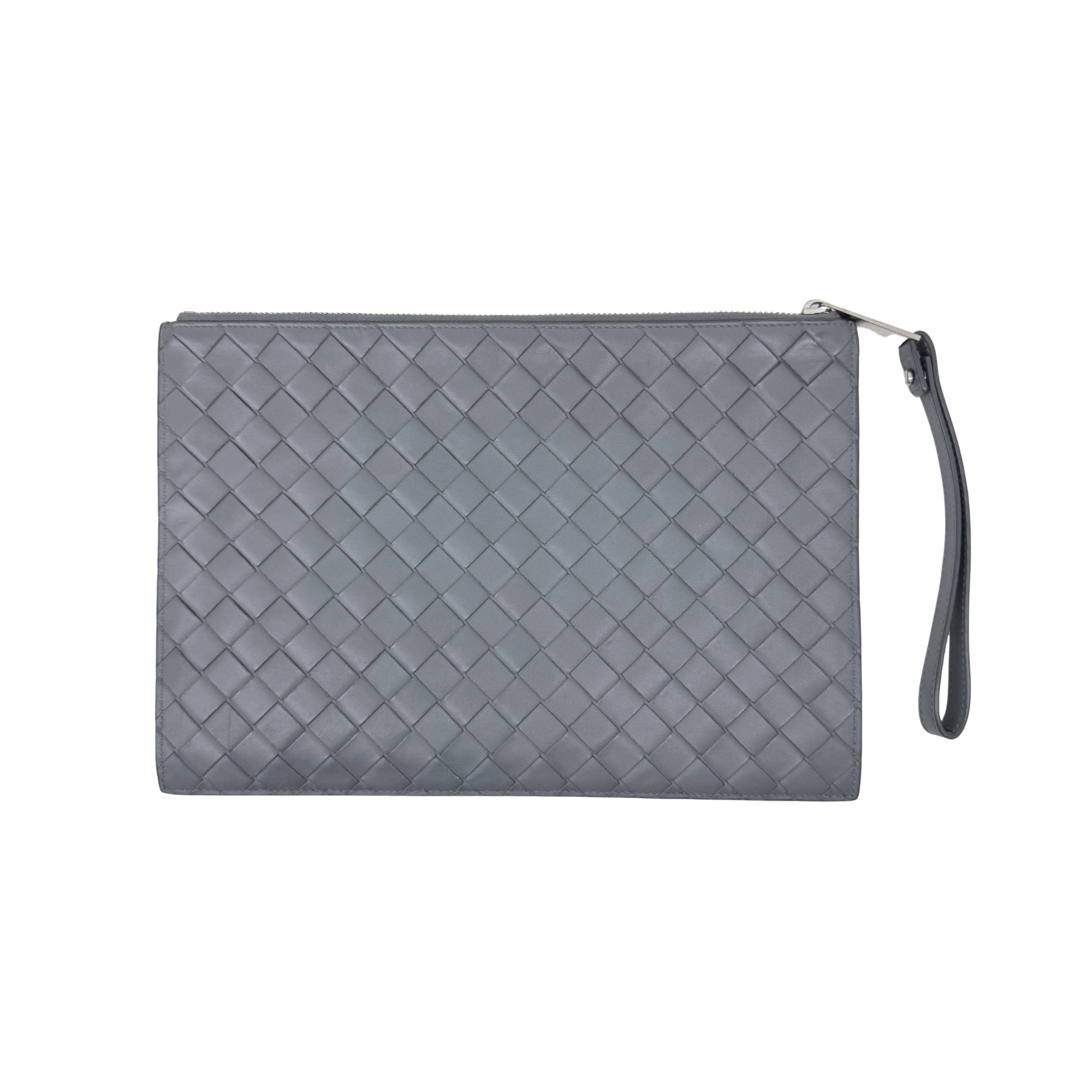 Bottega Veneta Intrecciato wristlet clutch bag grey (pre-owned)