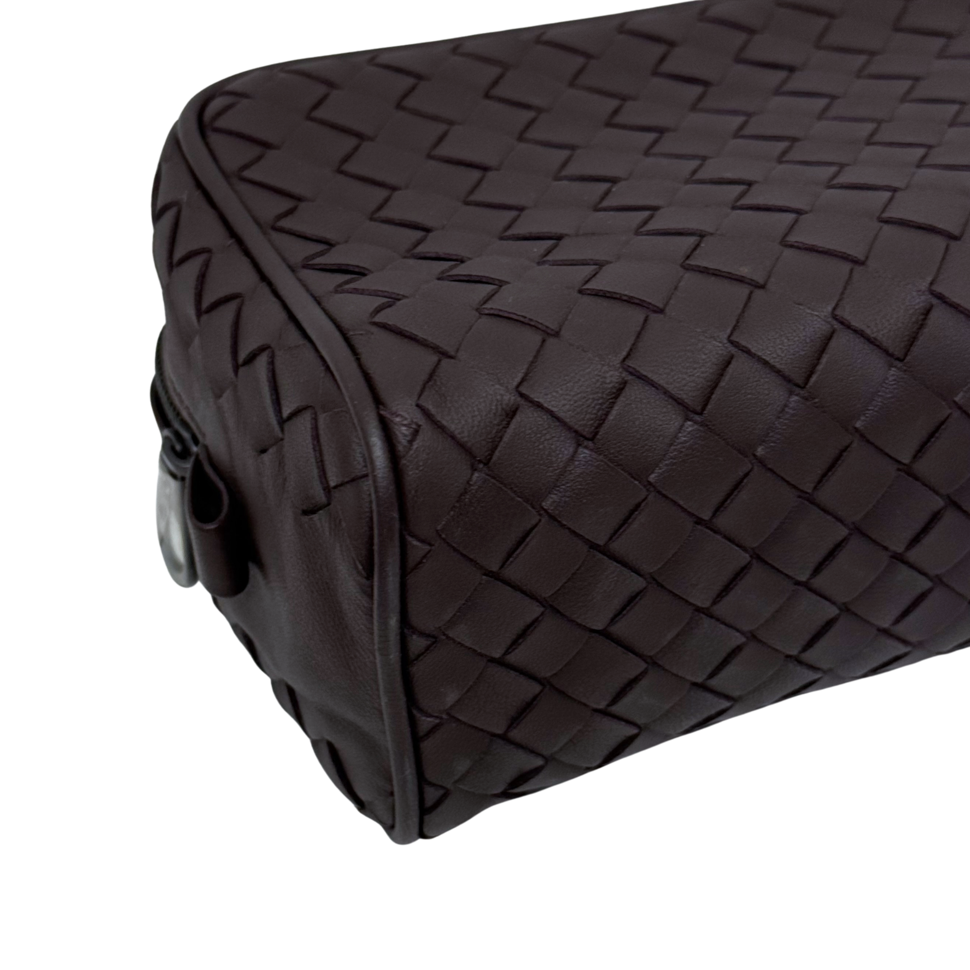 Bottega Veneta Intrecciato Brown Pouch (brand new)