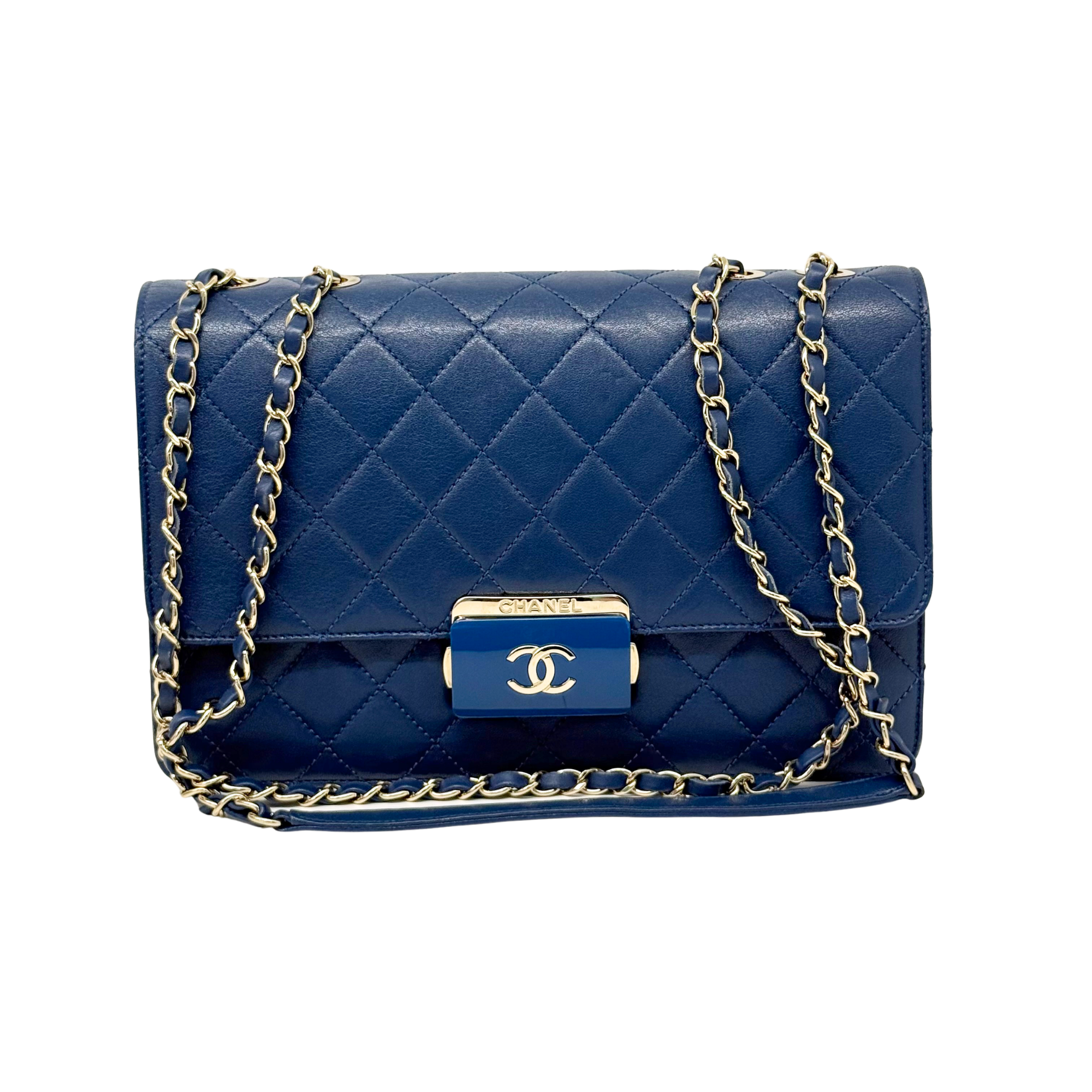 Chanel Beauty Lock Matelasse shoulder bag (pre-owned)