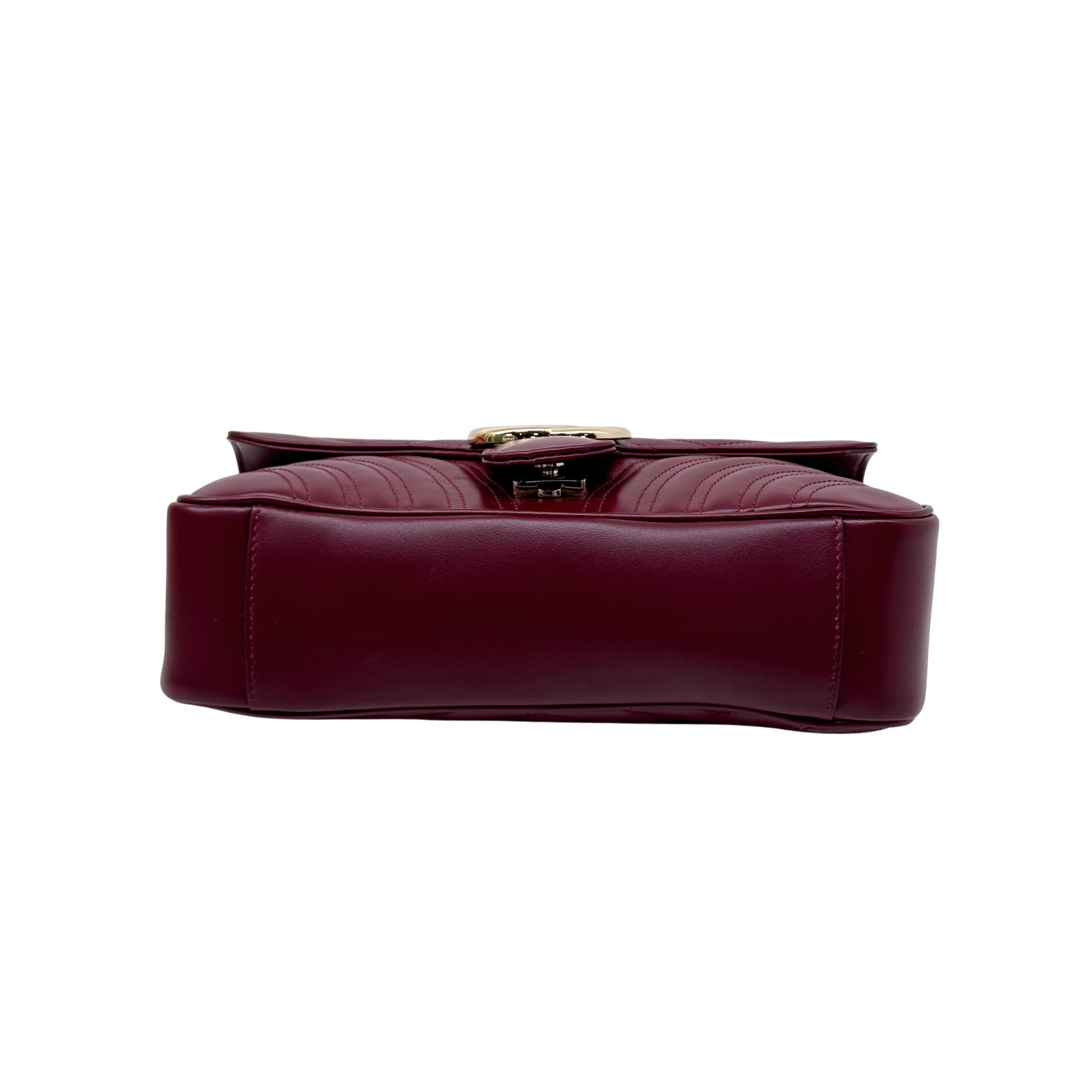 Gucci Small GG Marmont Chevron-quilted Shoulder Bag in Leather (brand new)