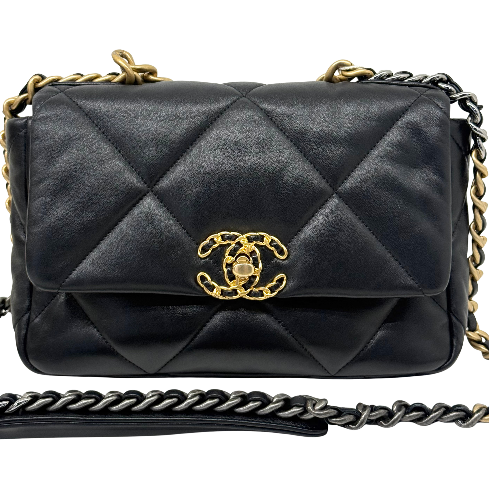 Chanel 19 Medium Black Lambskin Leather Flap (pre-owned)