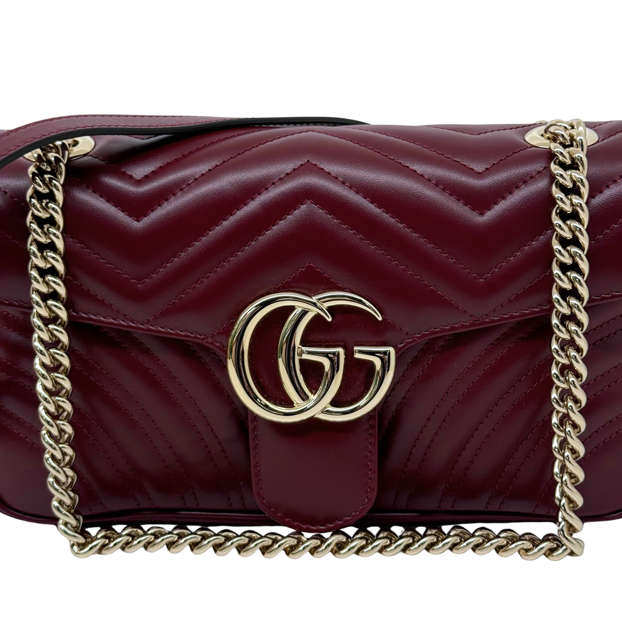 Gucci Small GG Marmont Chevron-quilted Shoulder Bag in Leather (brand new)
