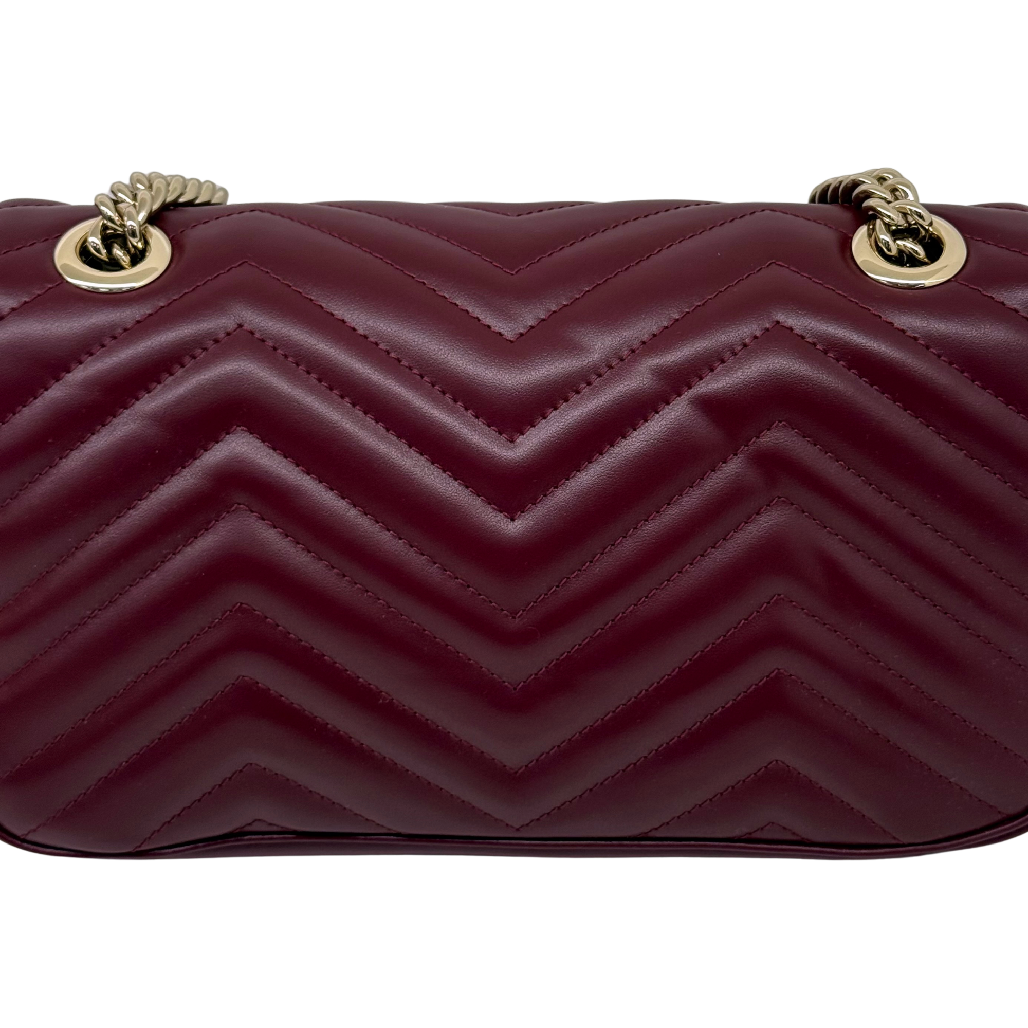 Gucci Small GG Marmont Chevron-quilted Shoulder Bag in Leather (brand new)