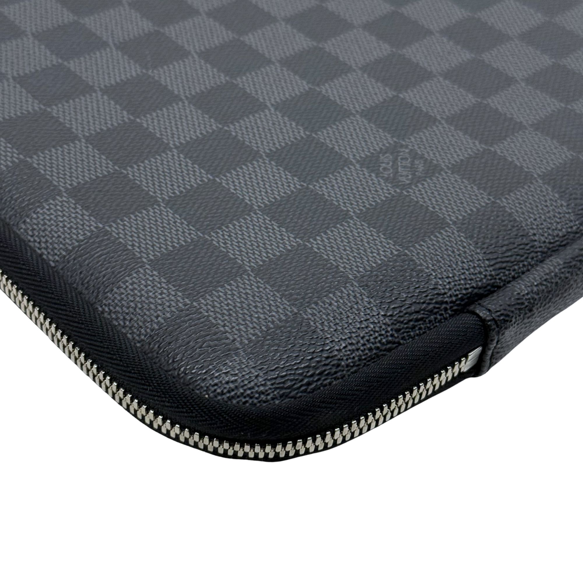 Louis Vuitton Damier Graphite Canvas Laptop Sleeve (pre-owned)