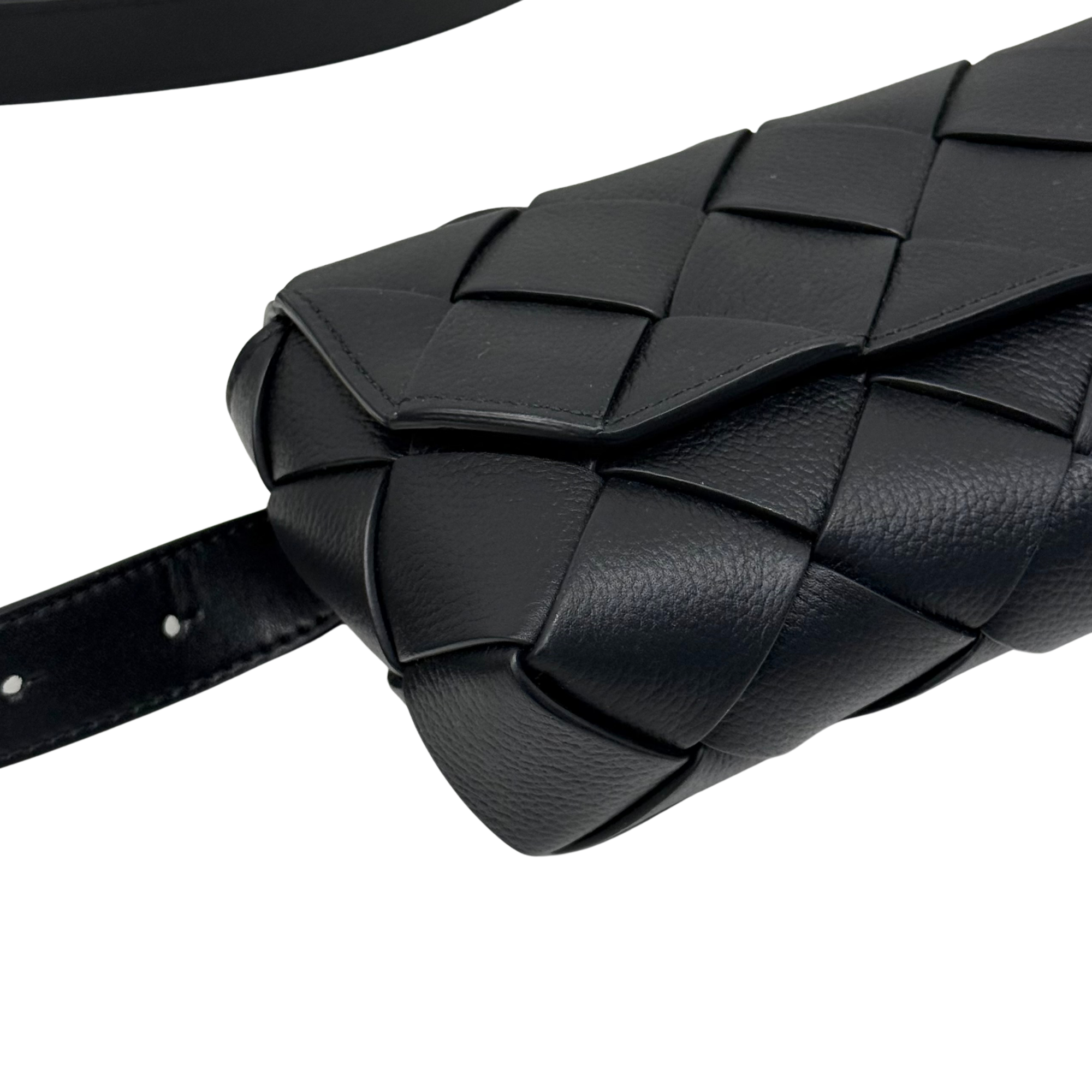 Bottega Veneta Leather Intreccio Diago Belt Bag Black (brand new)