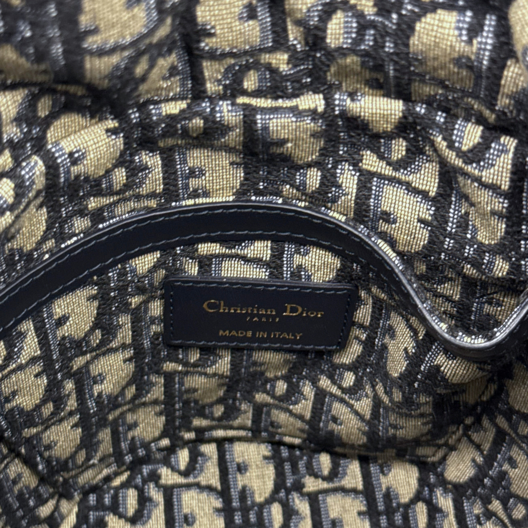 Christian Dior Oblique Wicker bucket bag (Brand new)