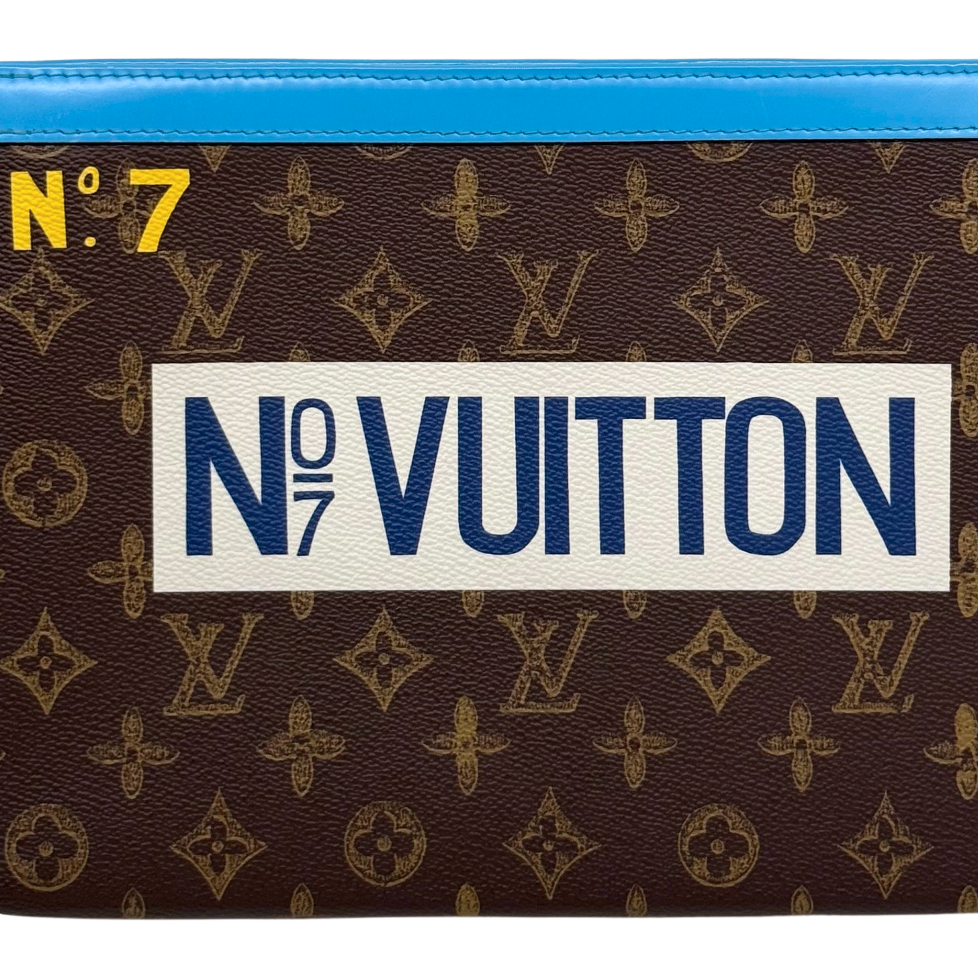 Louis Vuitton Pochette Voyage No.7 Trunk L'Oeil Vintage Monogram Canvas MM clutch bag (pre-owned)