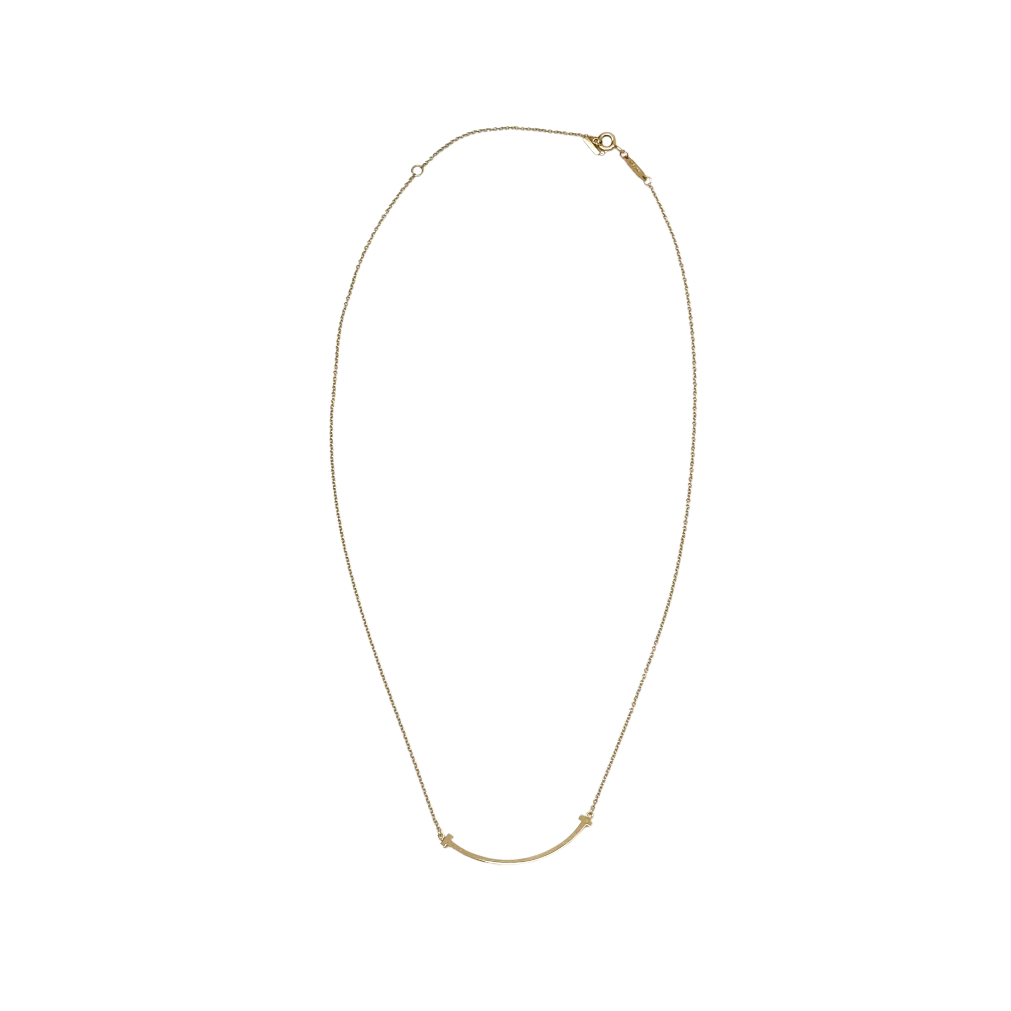 Tiffany & Co. Smile Pendant
in 18k Yellow Gold Small Necklace (pre-owned)