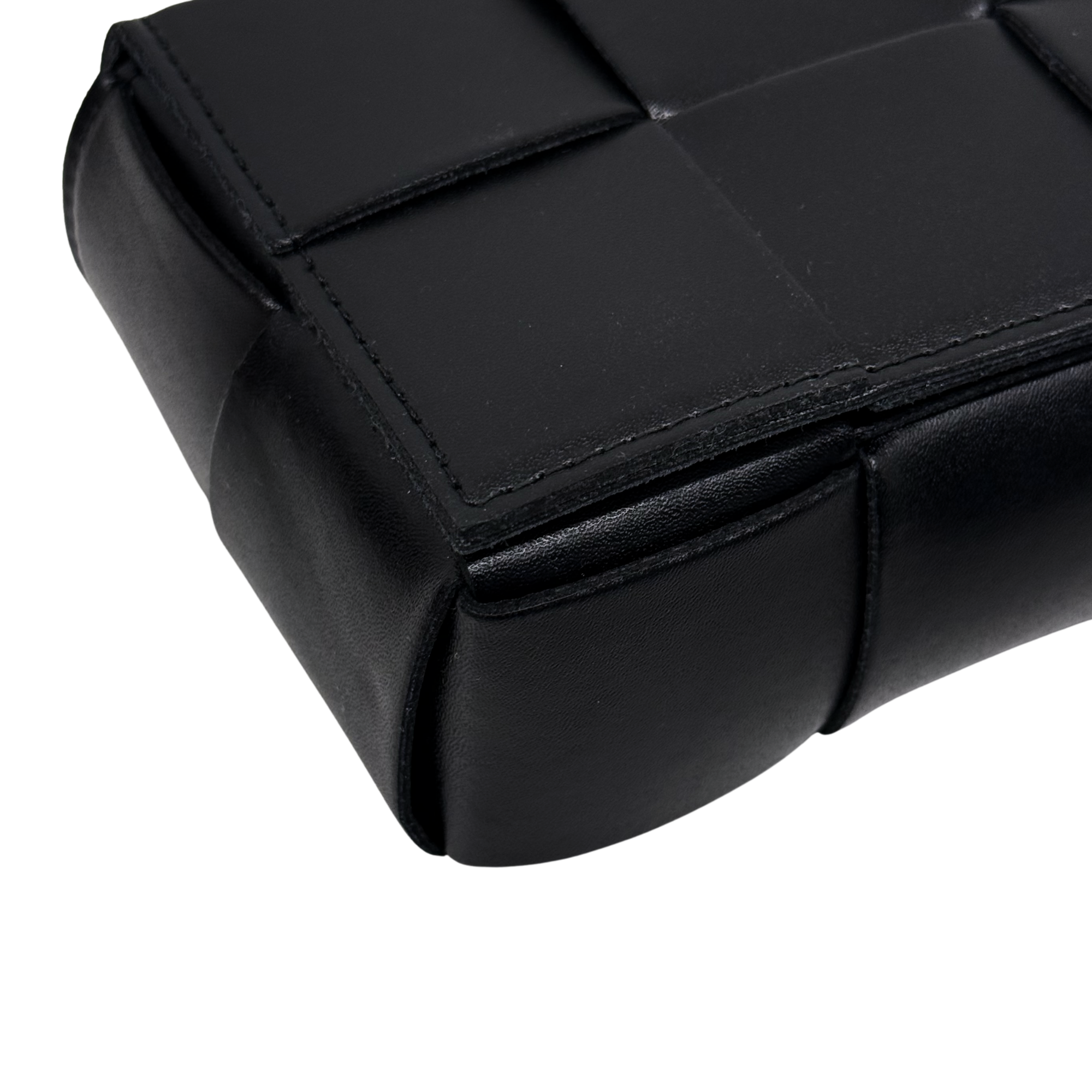 Bottega Veneta Black Cassette Small Convertible Belt Bag (brand new)