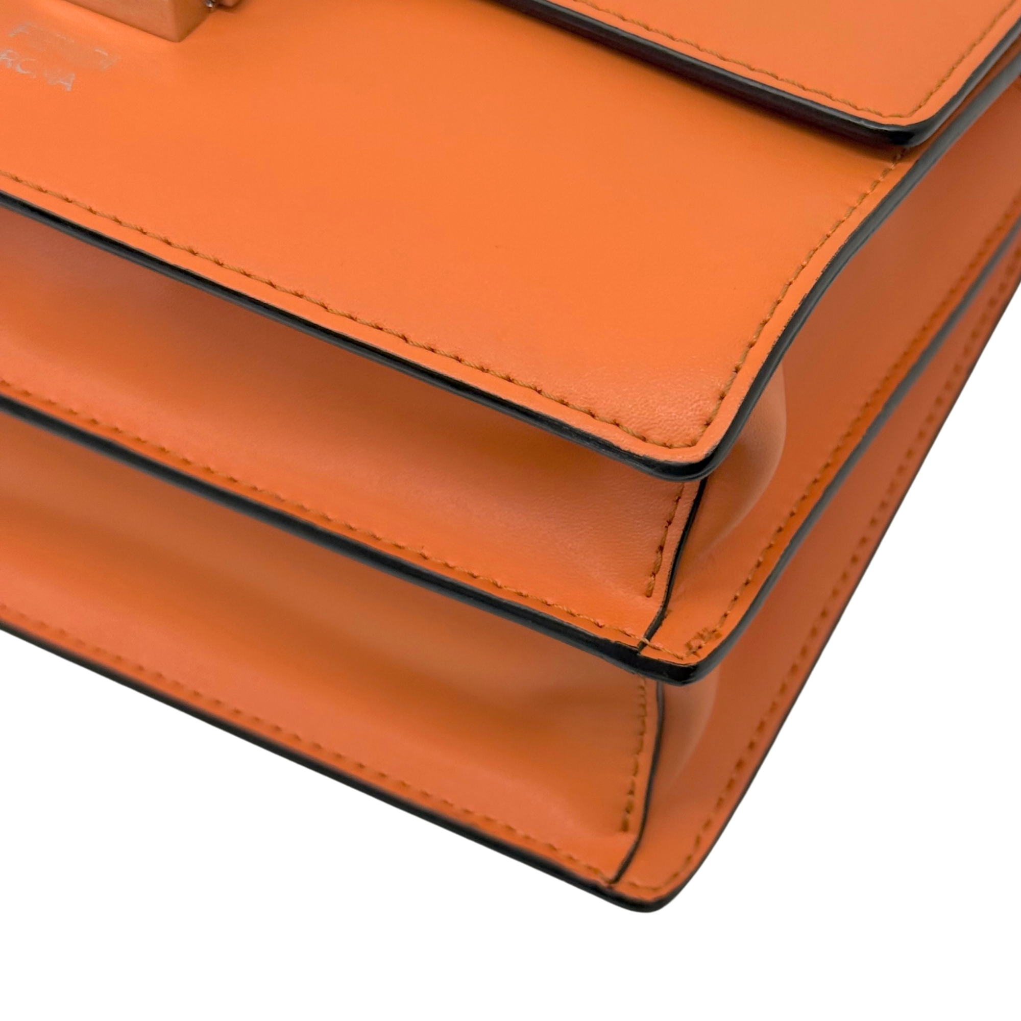 Fendi Kan I Small shoulder bag in orange leather (pre-owned)