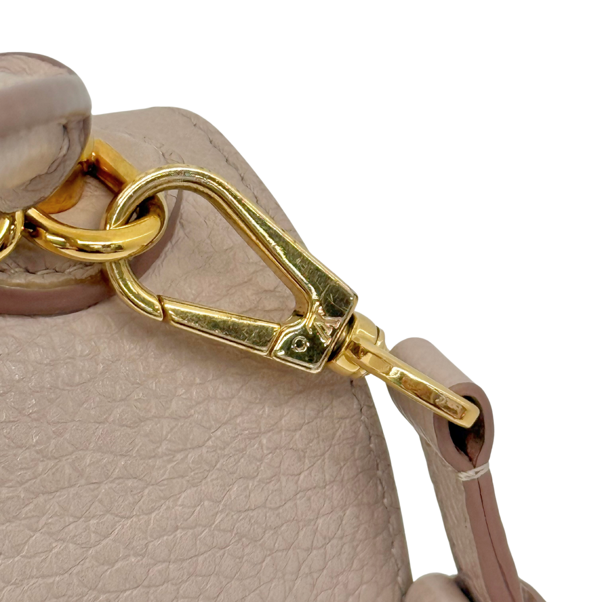 Louis Vuitton Twist BB Beige Grained Epi Leather Top Handle Bag
 (pre-owned)