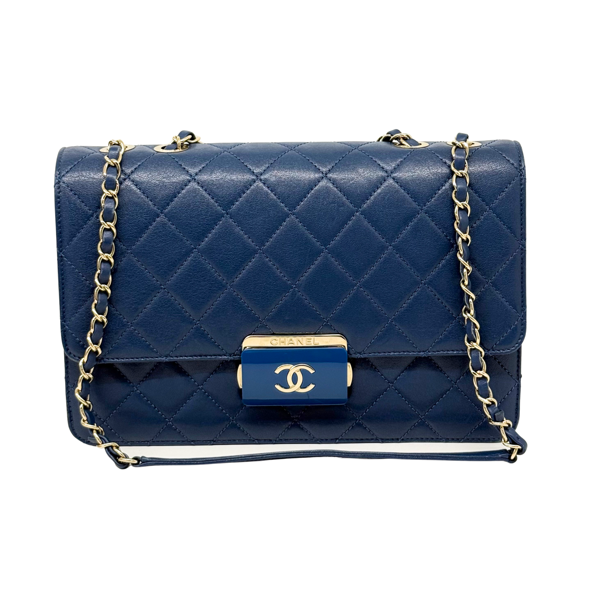 Chanel Beauty Lock Matelasse shoulder bag (pre-owned)