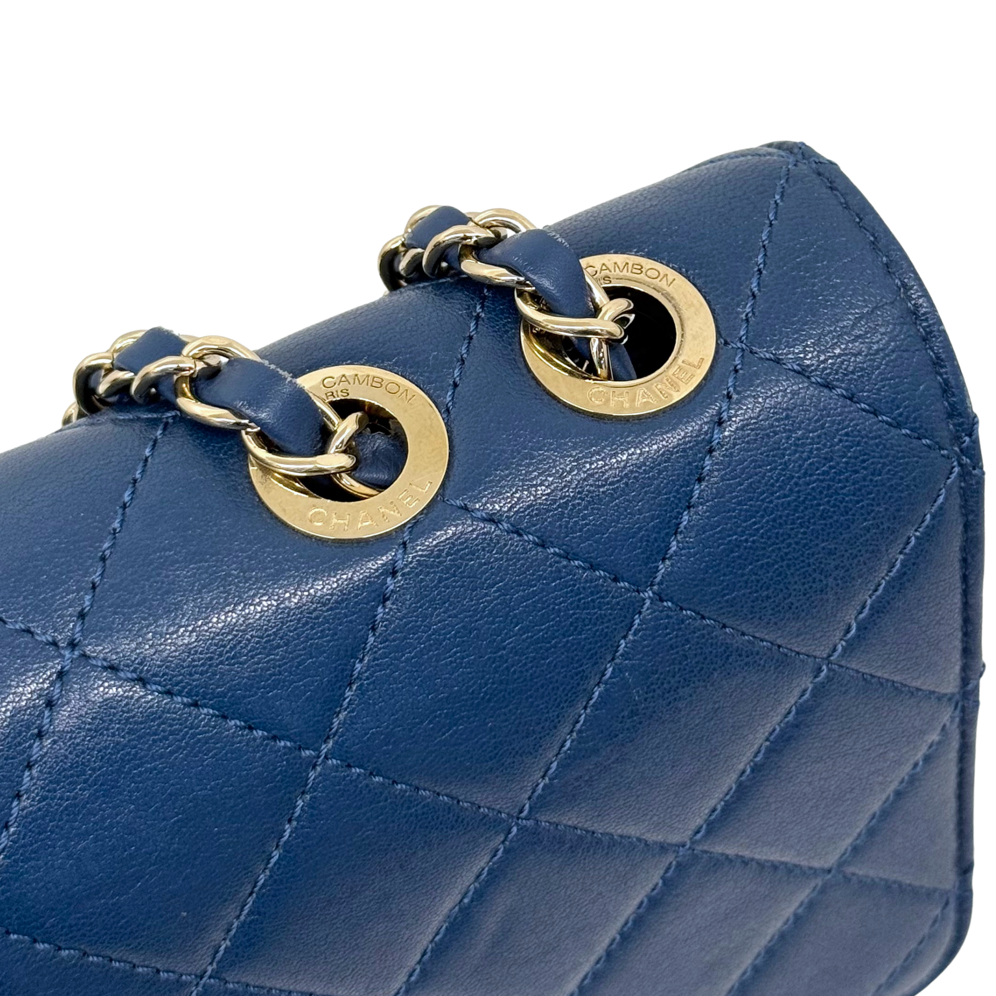 Chanel Beauty Lock Matelasse shoulder bag (pre-owned)