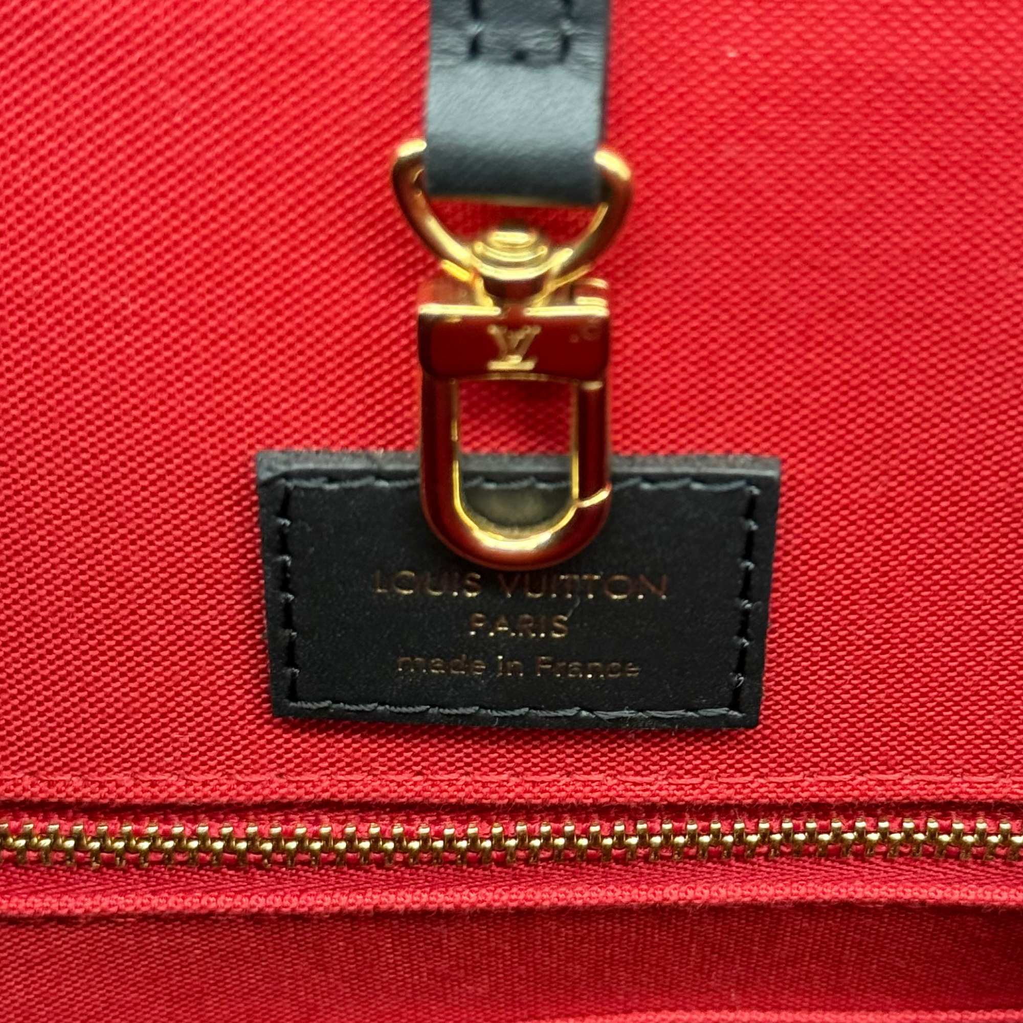 Louis Vuitton Monogram Reverse Giant OnTheGo MM bag (pre-owned)