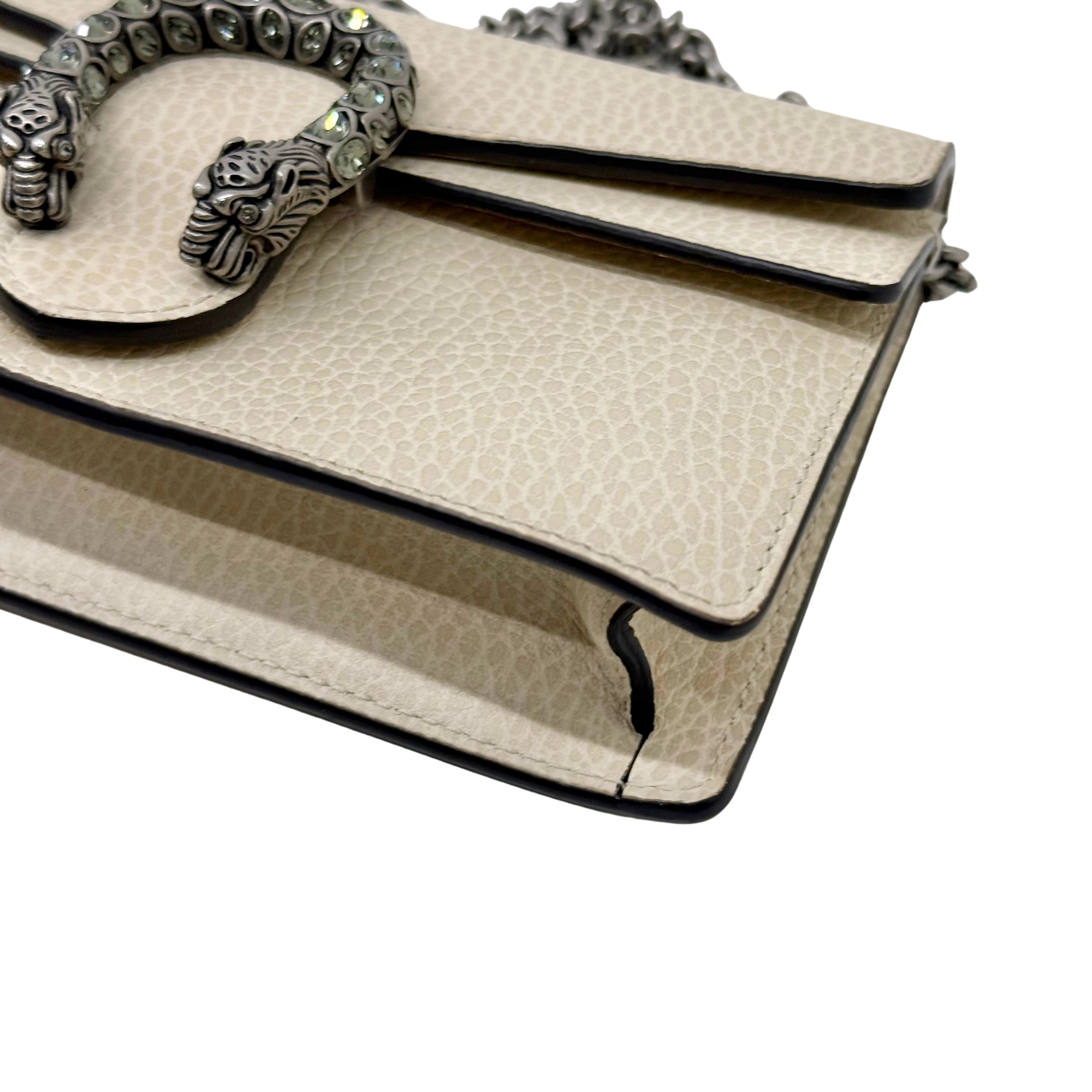 Gucci White Crystal Dionysus Super Mini Bag (pre-owned)