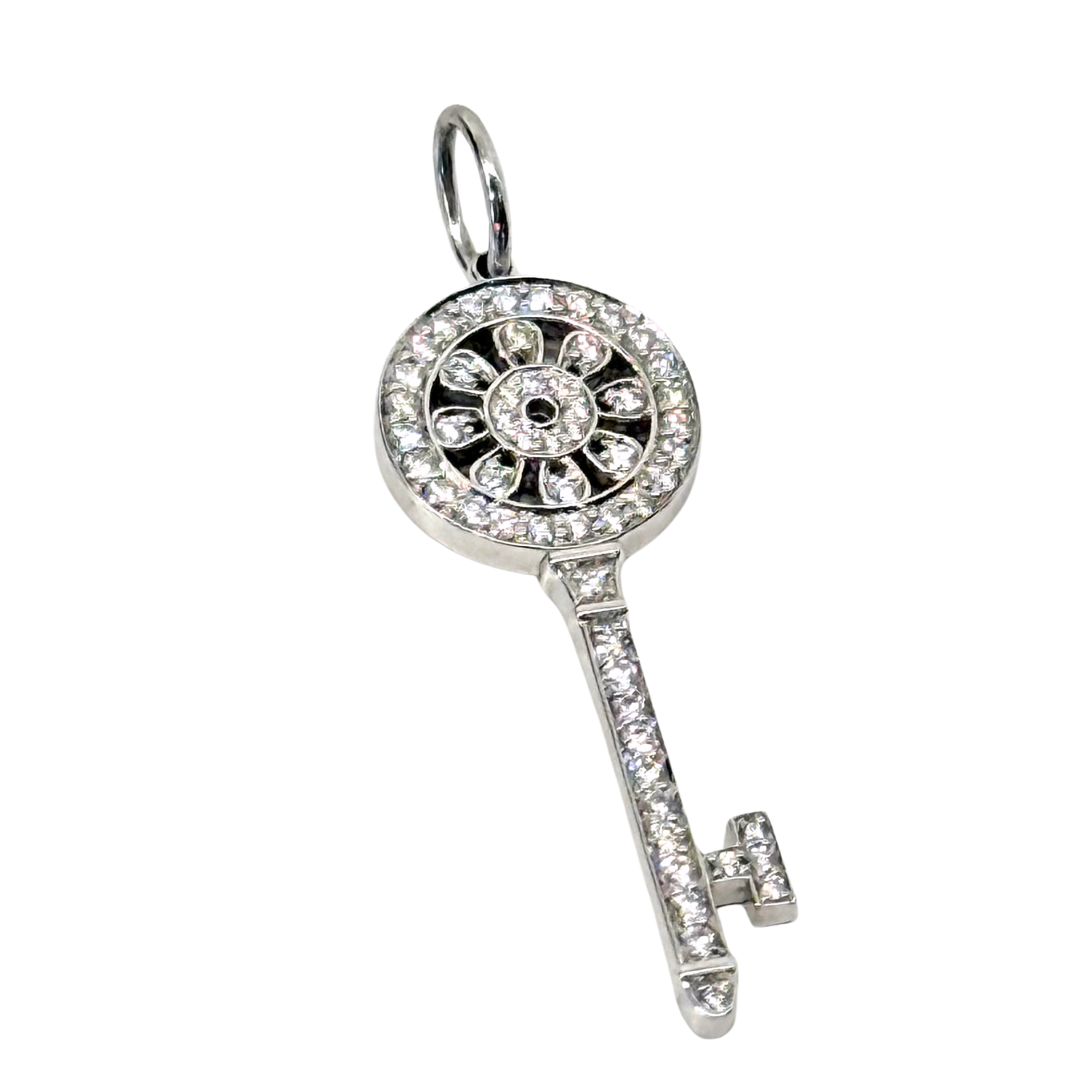 Tiffany & Co. Petals Key Diamond Platinum Pendant 18k White Gold (brand new)