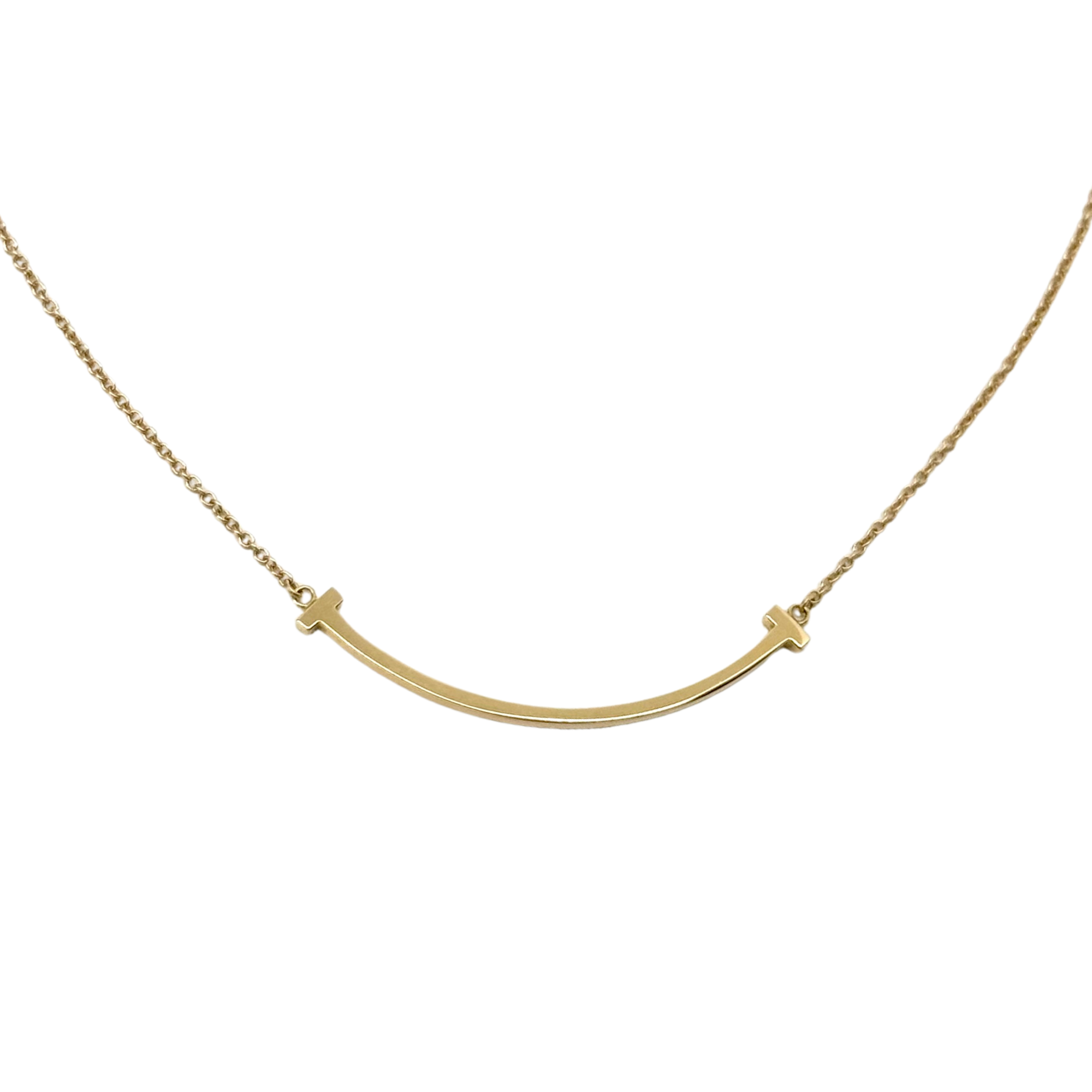 Tiffany & Co. Smile Pendant
in 18k Yellow Gold Small Necklace (pre-owned)