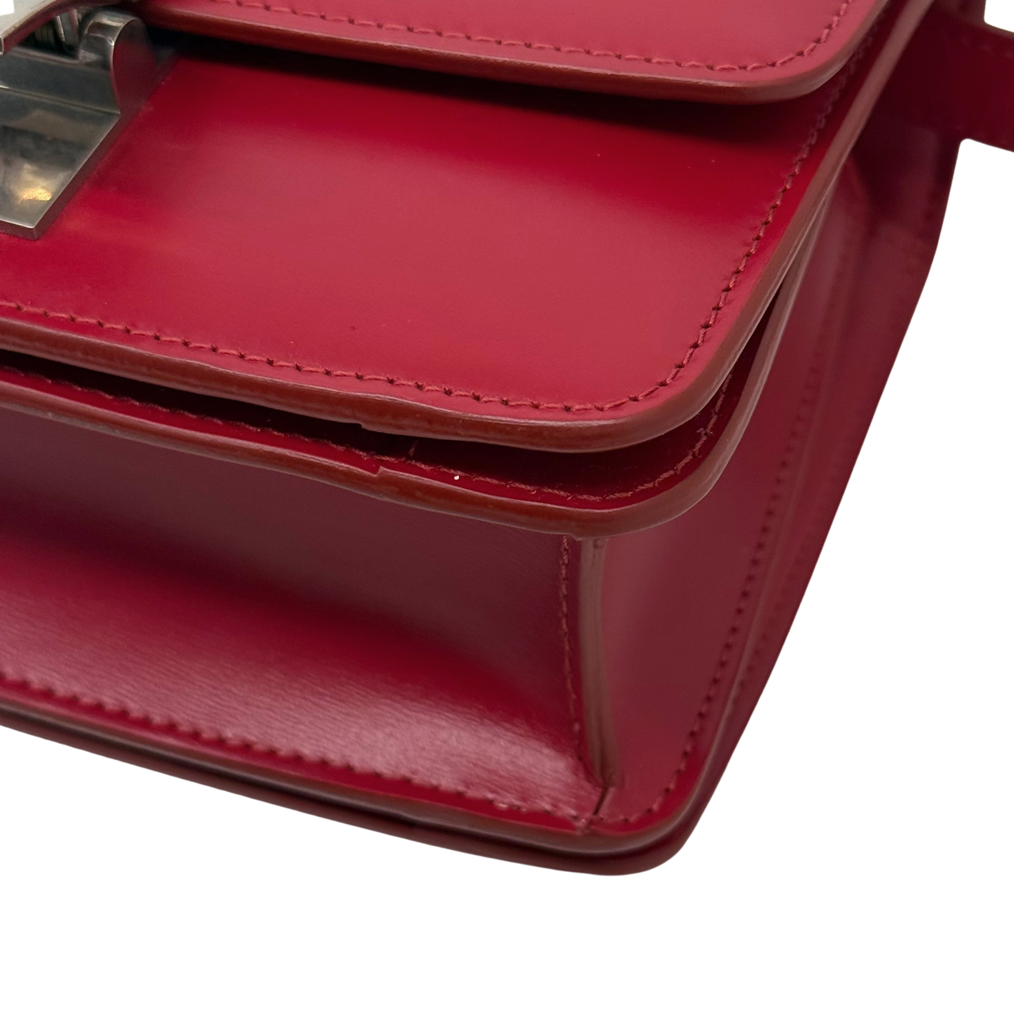 Celine Classic Box Small Red Calfskin Leather Shoulder Bag
(brand new)