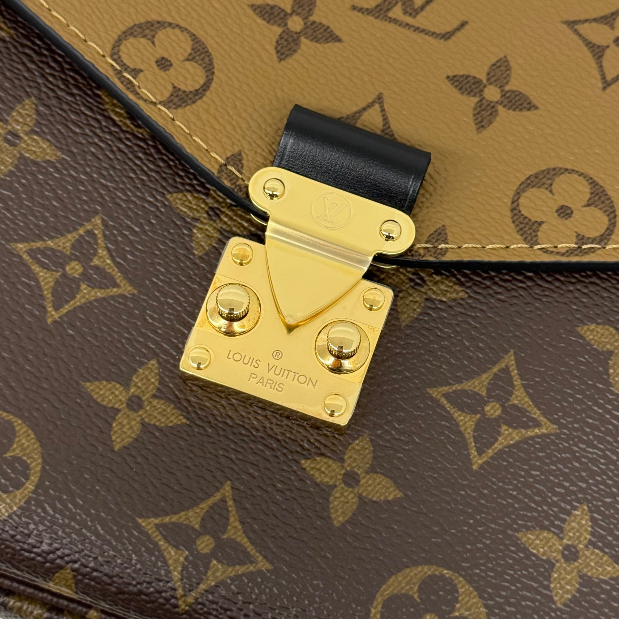 Louis Vuitton Pochette Metis Reverse Monogram Canvas crossbody bag (Brand new)