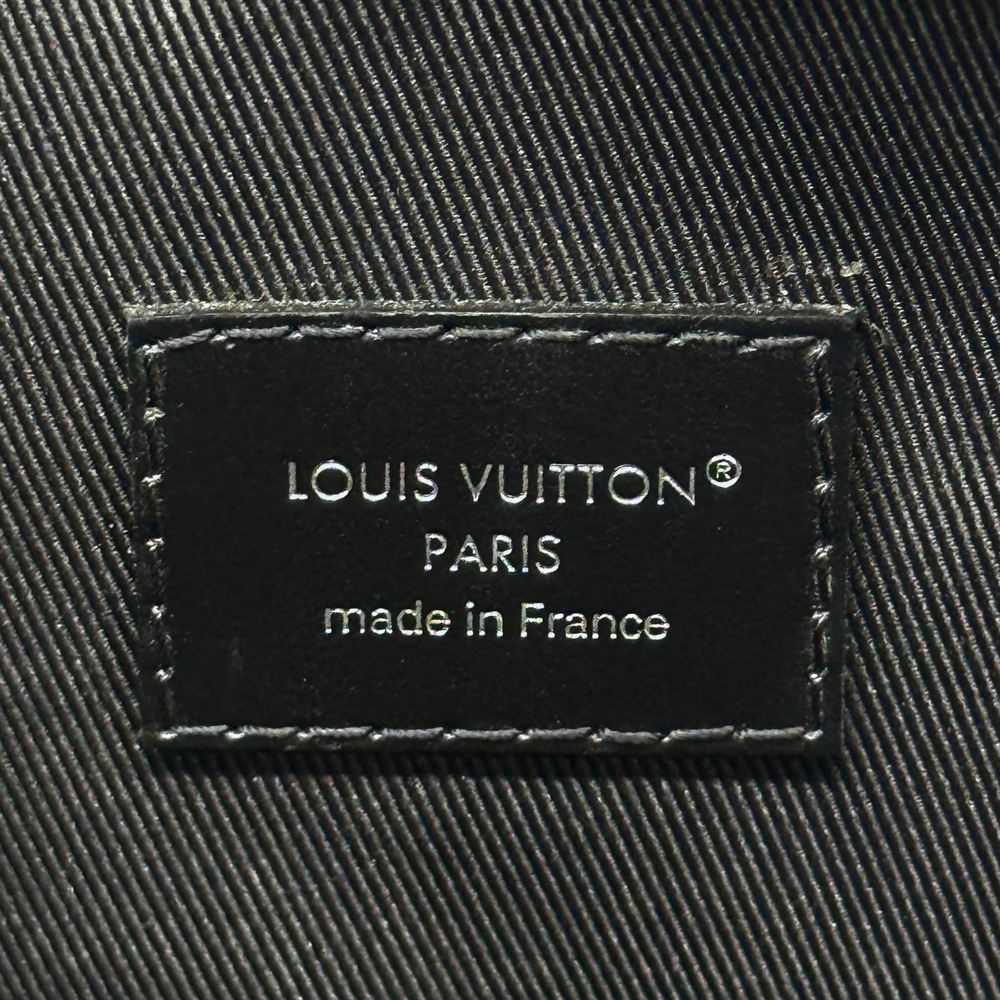 Louis Vuitton Paris made in France logo label on black lining