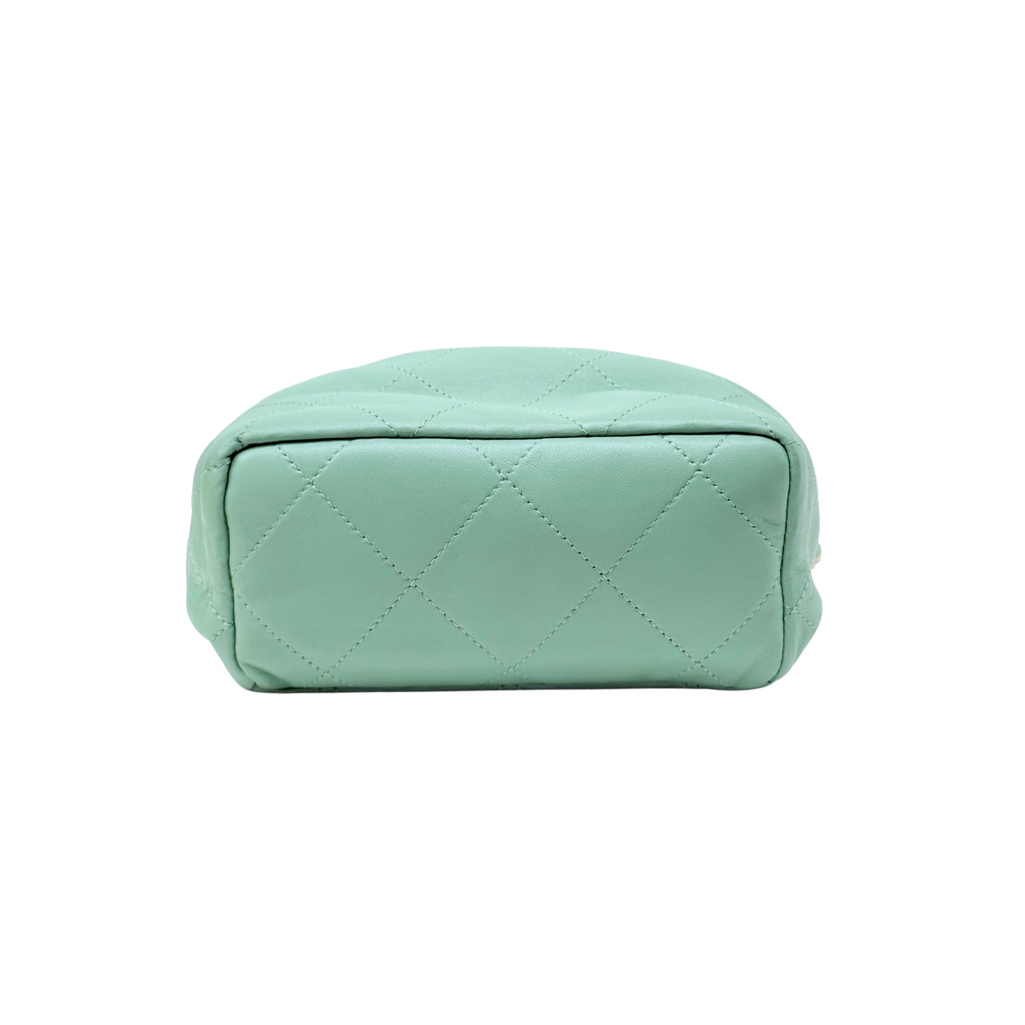Chanel Lambskin Resin Quilted Small Bucket Bag Green (pre-owned)