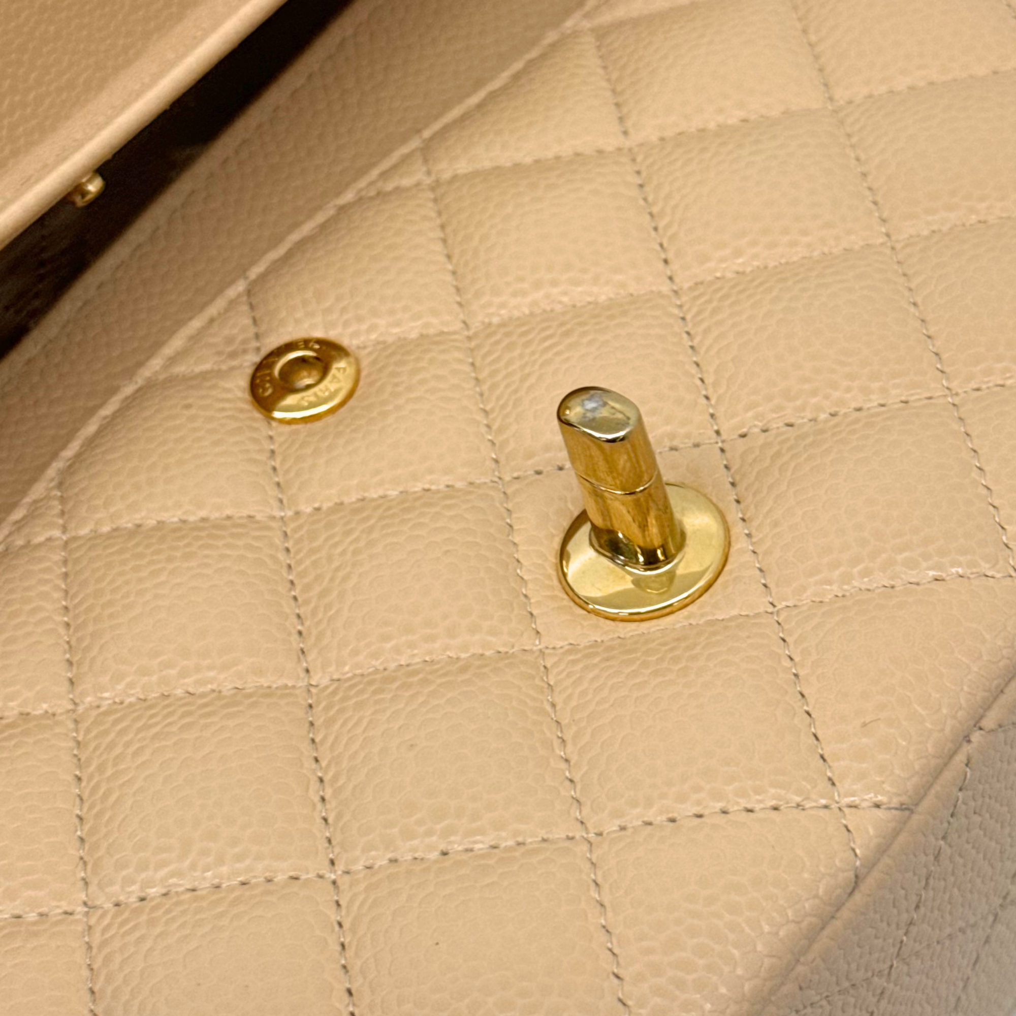 Chanel Beige Quilted Caviar Leather Medium Classic Double Flap Bag microchipped (pre-owned)
