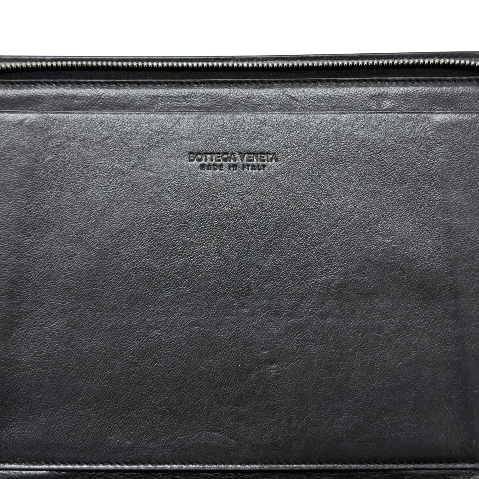 Bottega Veneta black clutch (pre-owned)