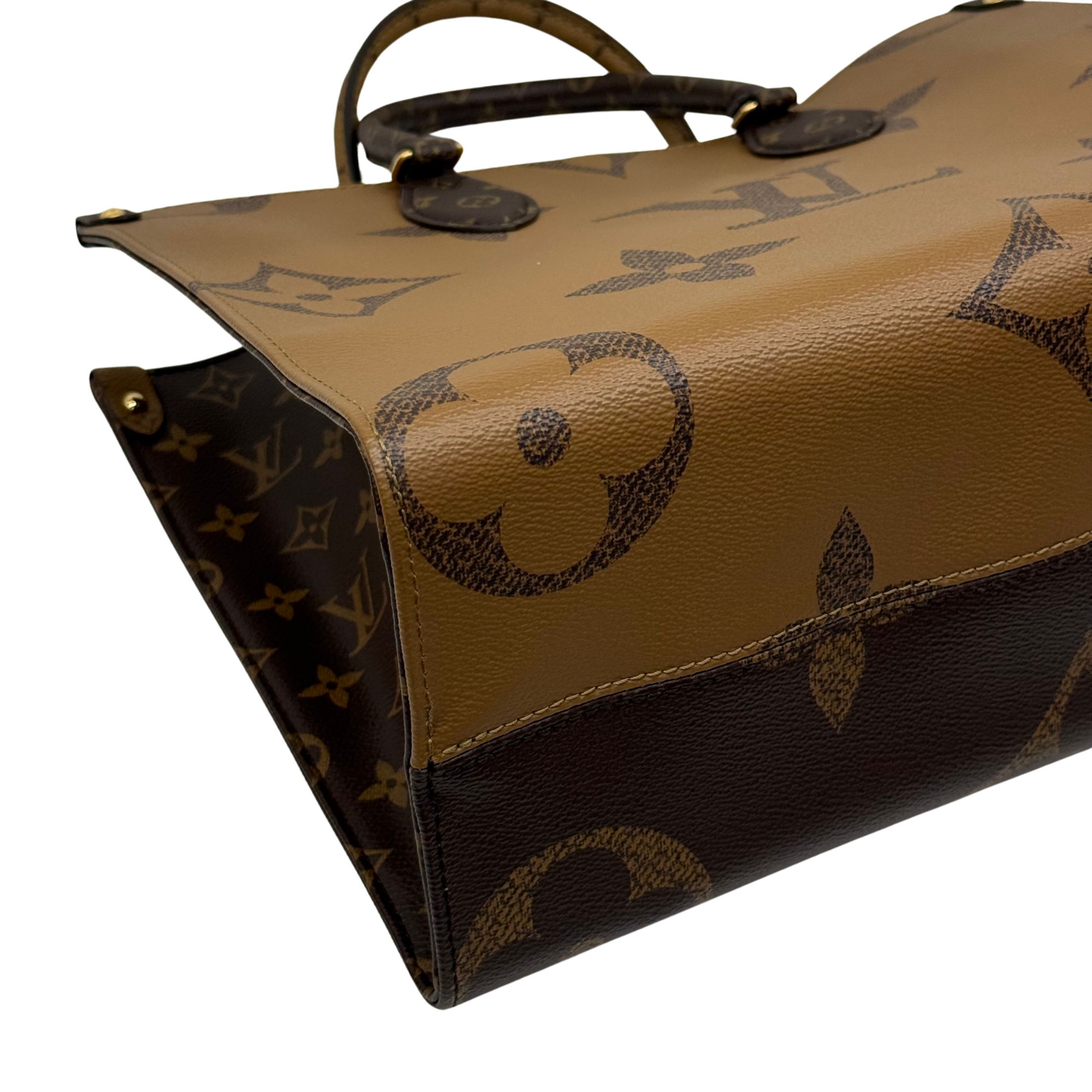 Louis Vuitton Monogram Reverse Giant OnTheGo MM bag (pre-owned)