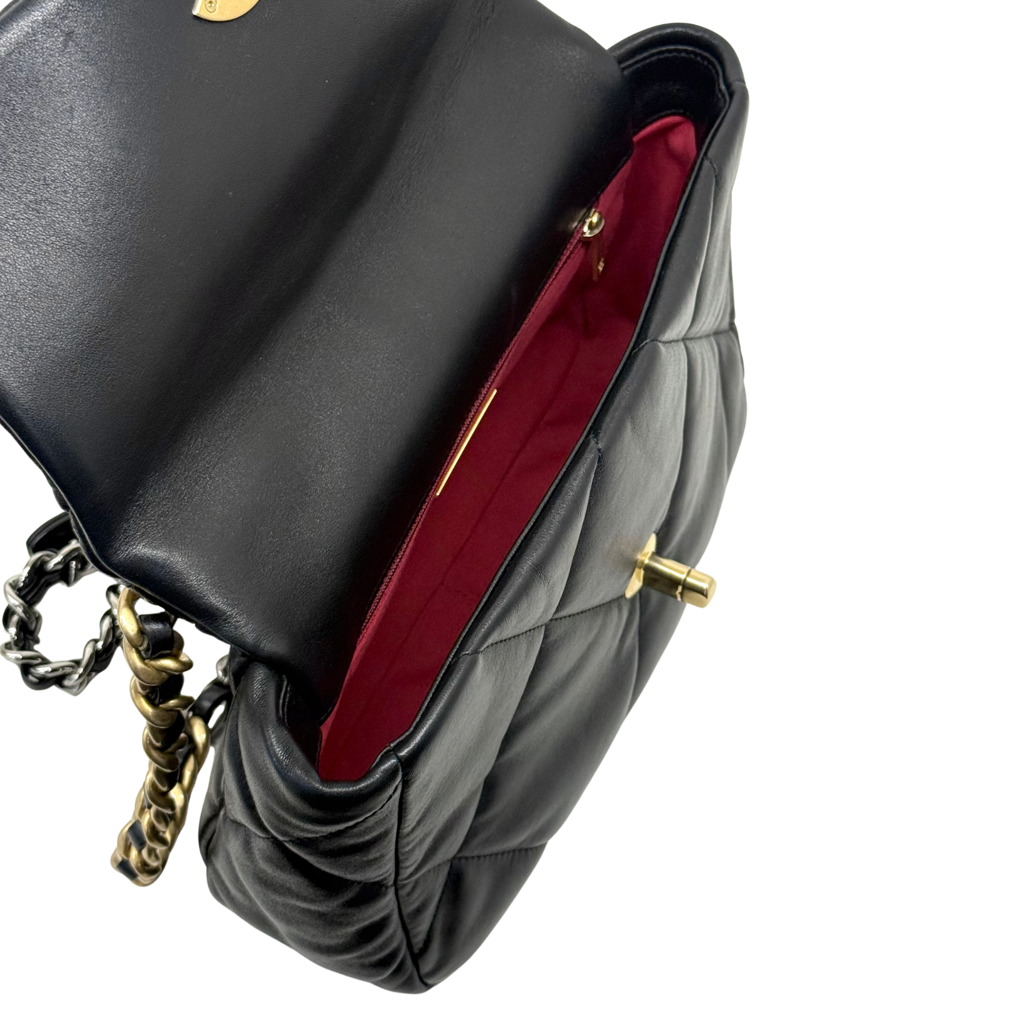 Chanel 19 Medium Black Lambskin Leather Flap (pre-owned)