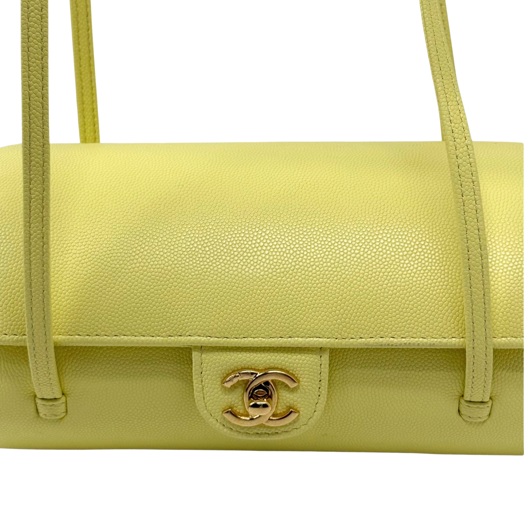 Chanel Preppy Coco Small Light Yellow Shiny Caviar Leather Bowling Bag (pre-owned)