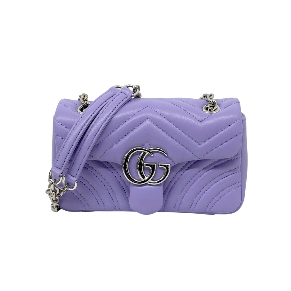 Lavender quilted crossbody bag with GG logo, top handle and chain strap