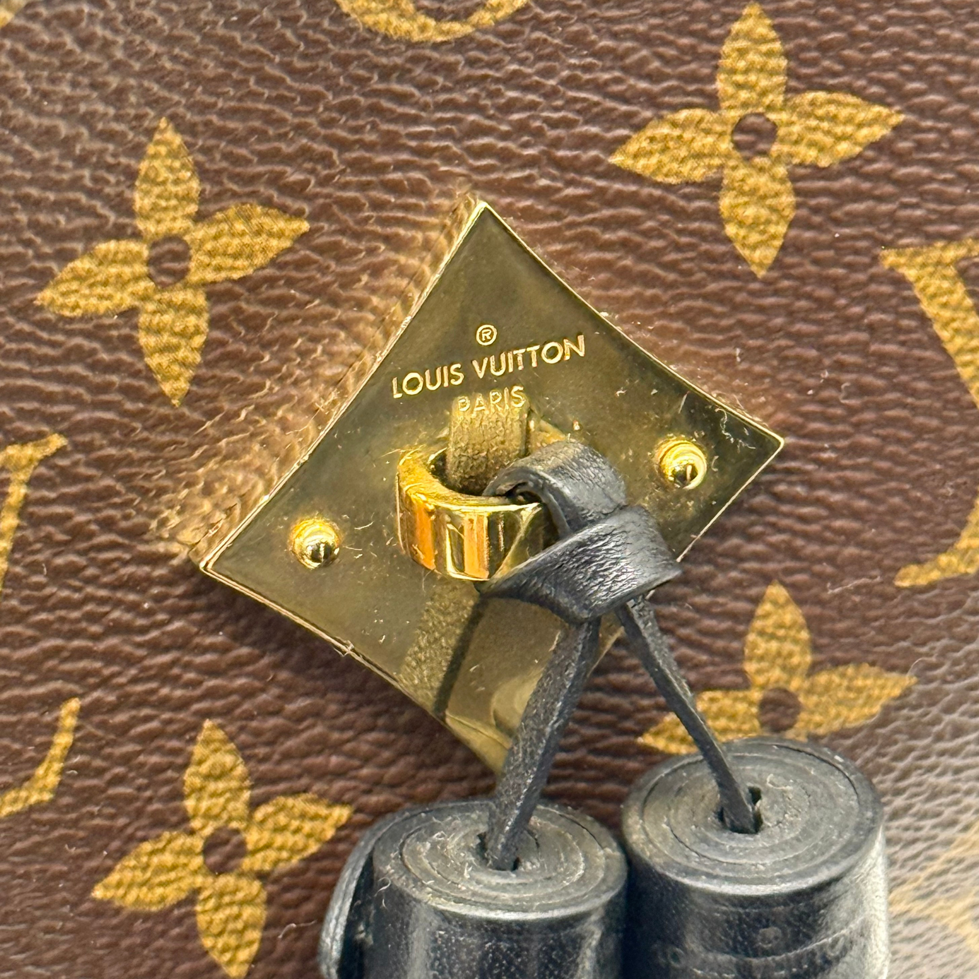 Louis Vuitton Monogram Saintonge crossbody bag (pre-owned)