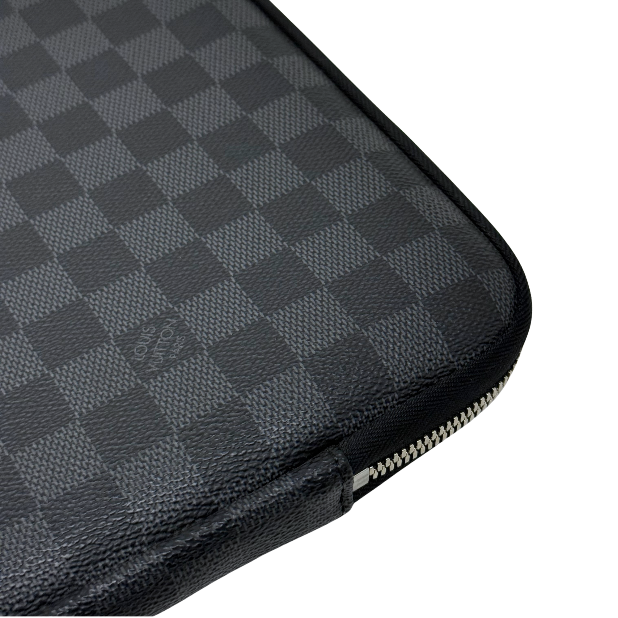 Louis Vuitton Damier Graphite Canvas Laptop Sleeve (pre-owned)