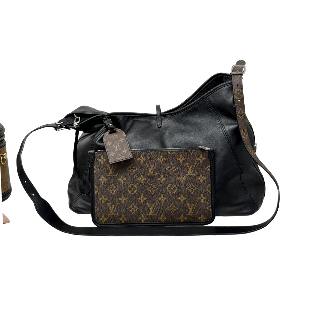 Louis Vuitton CarryAll Vibe MM (pre-owned)