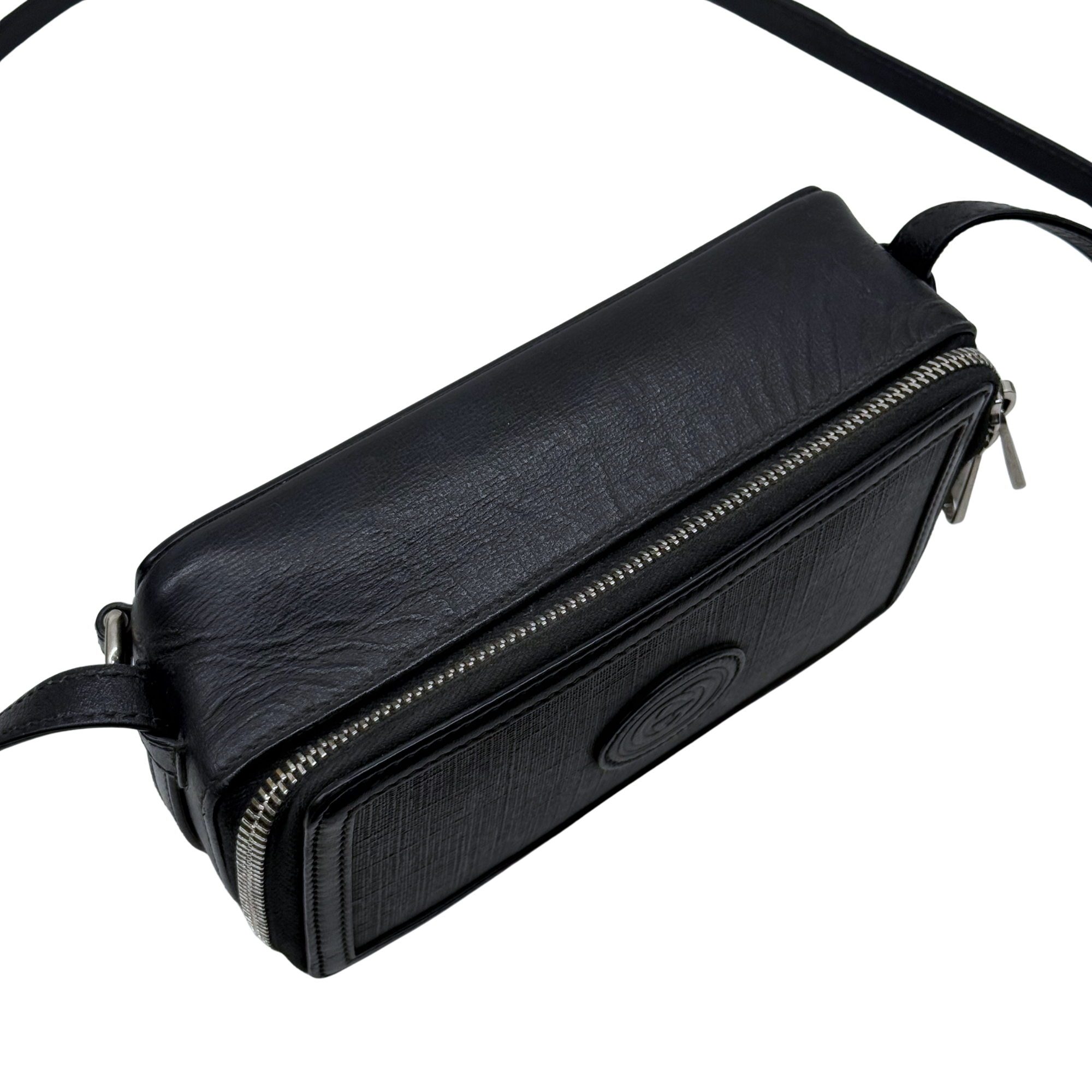 Small crossbody bag with zip closure, black textured leather, carry strap