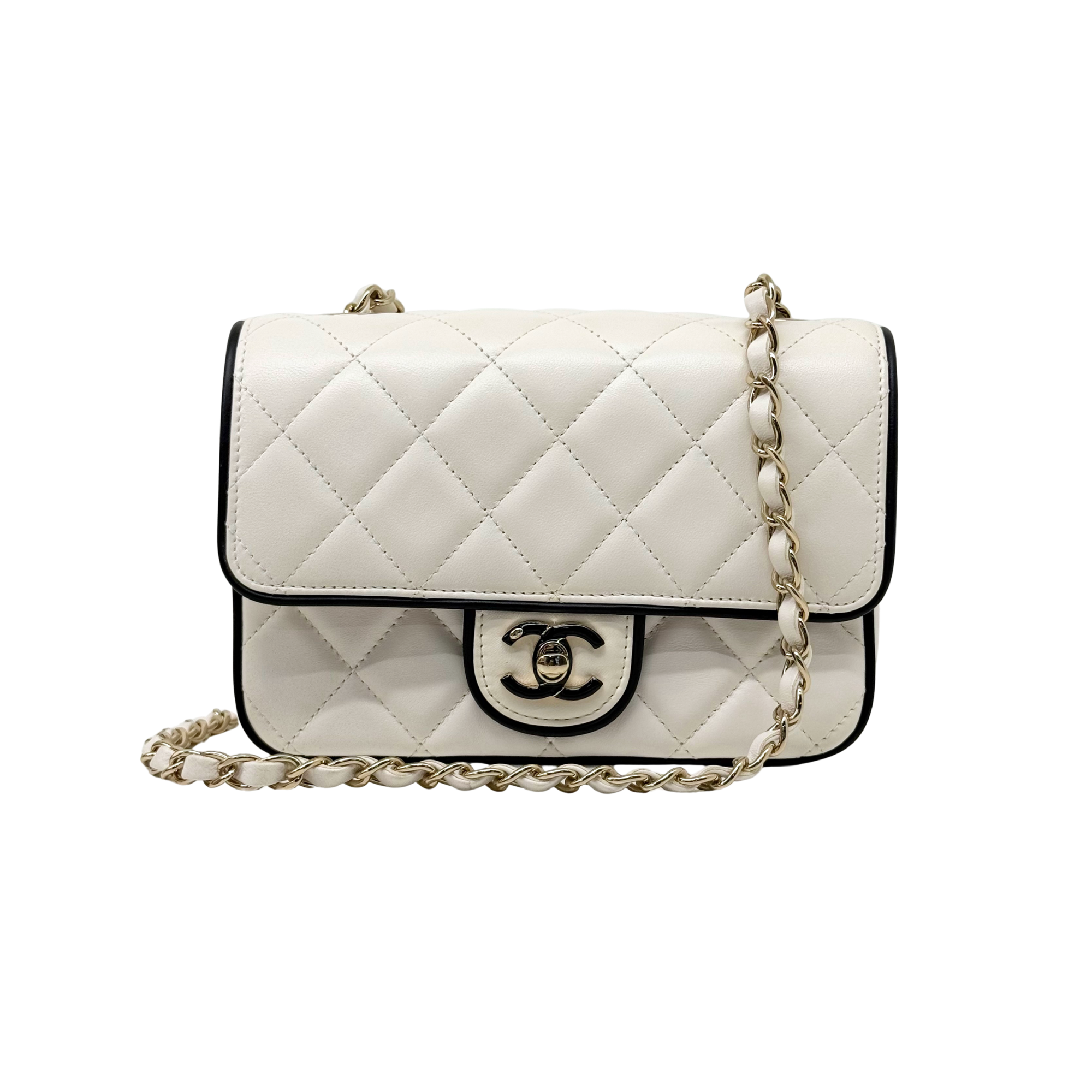 Pre-owned quilted shoulder bag profile with gold chain strap and black-trimmed flap