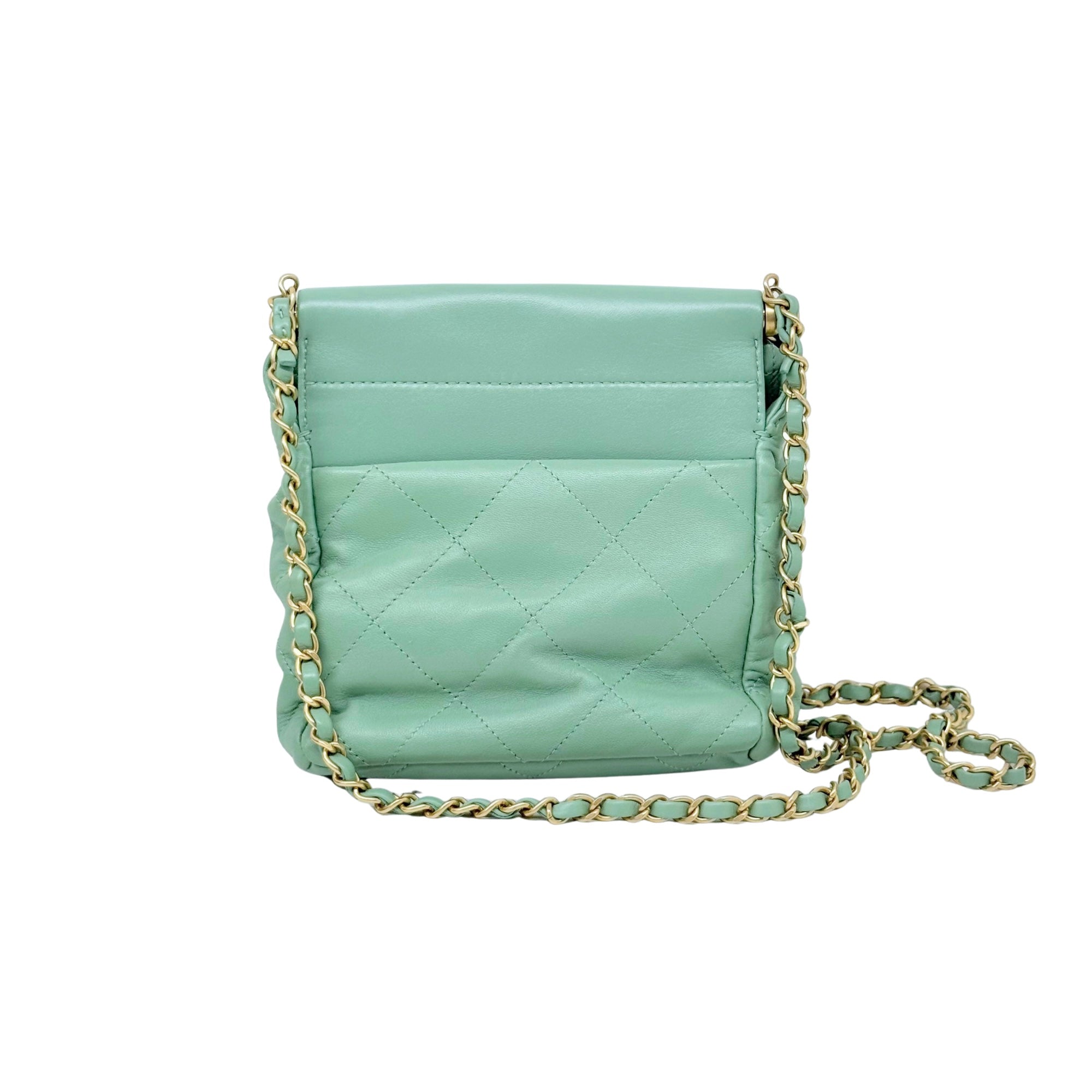 Chanel Lambskin Resin Quilted Small Bucket Bag Green (pre-owned)