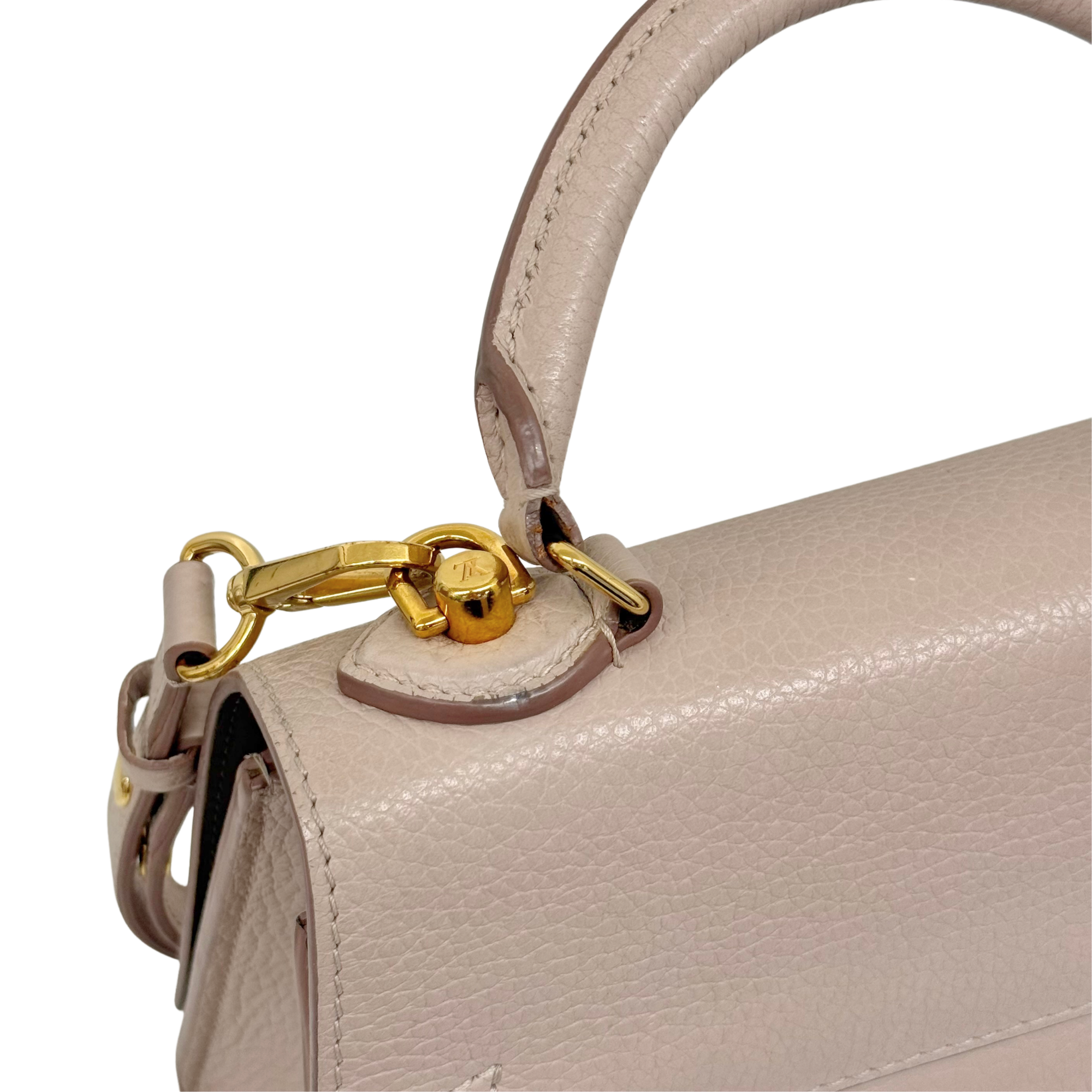 Louis Vuitton Twist BB Beige Grained Epi Leather Top Handle Bag
 (pre-owned)